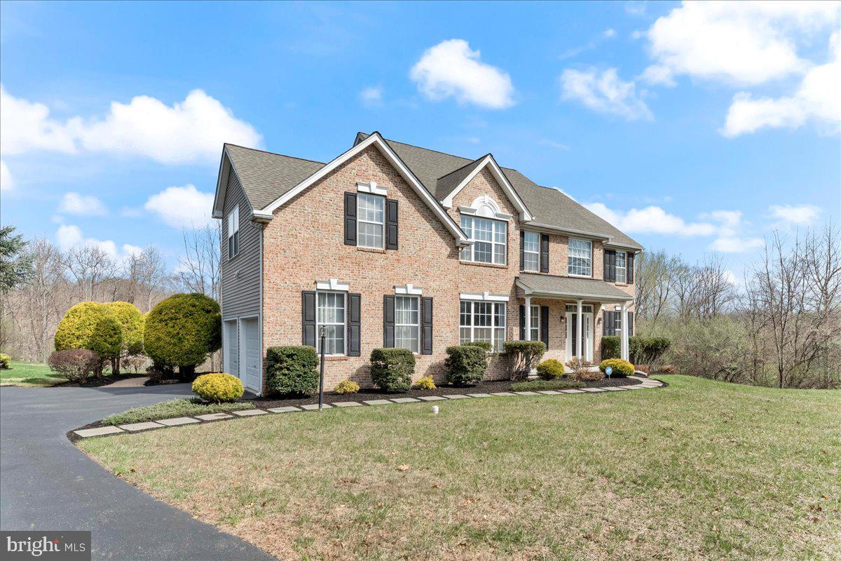 VALLEYBROOKE CHASE - Residential