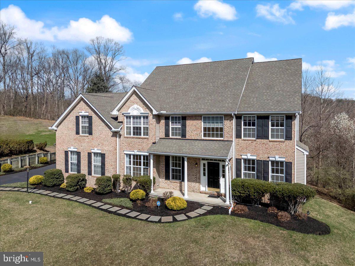 VALLEYBROOKE CHASE - Residential