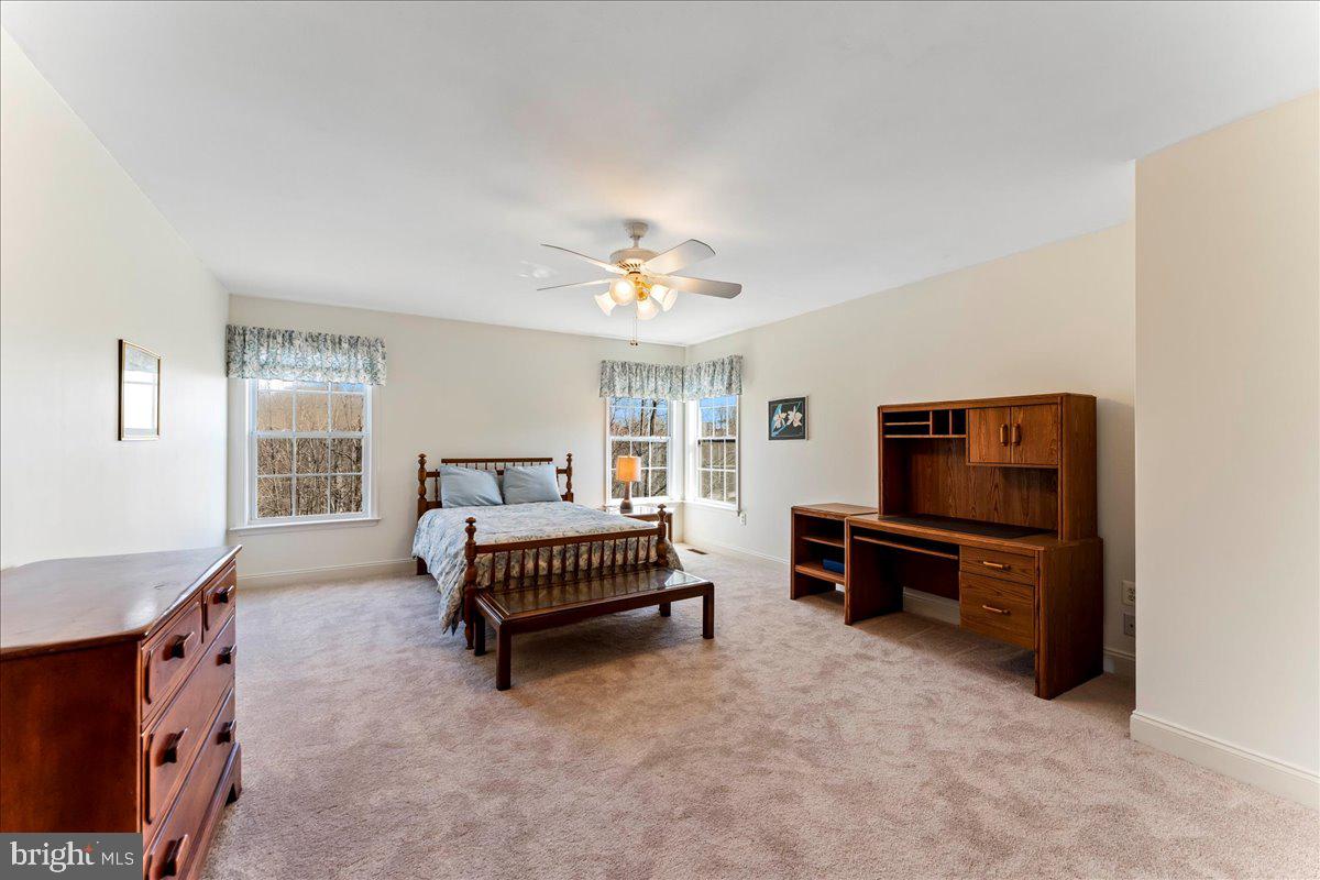 VALLEYBROOKE CHASE - Residential