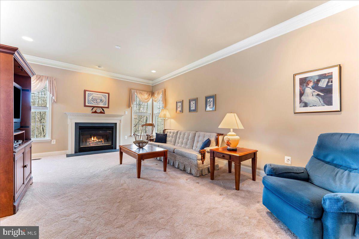 VALLEYBROOKE CHASE - Residential