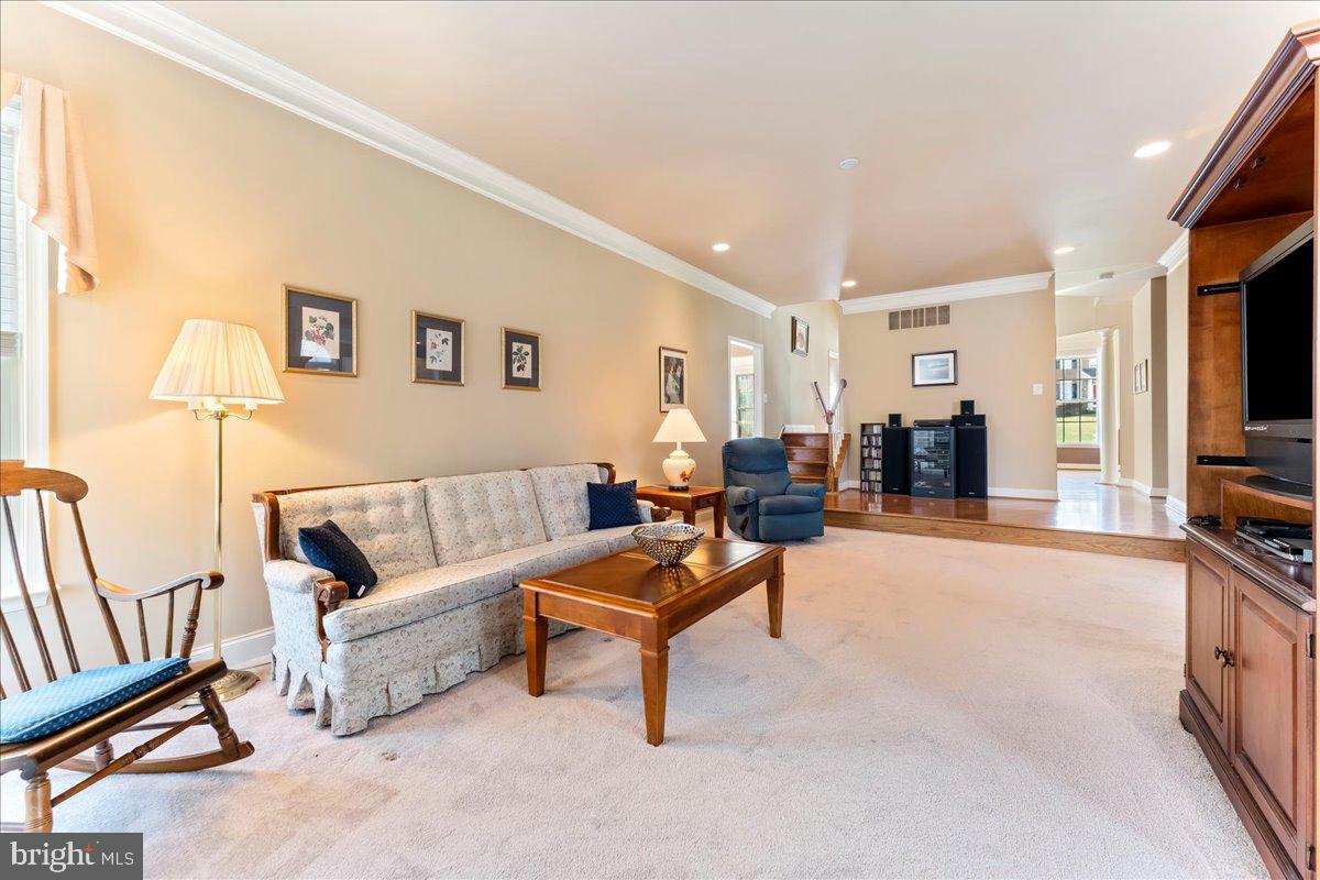 VALLEYBROOKE CHASE - Residential