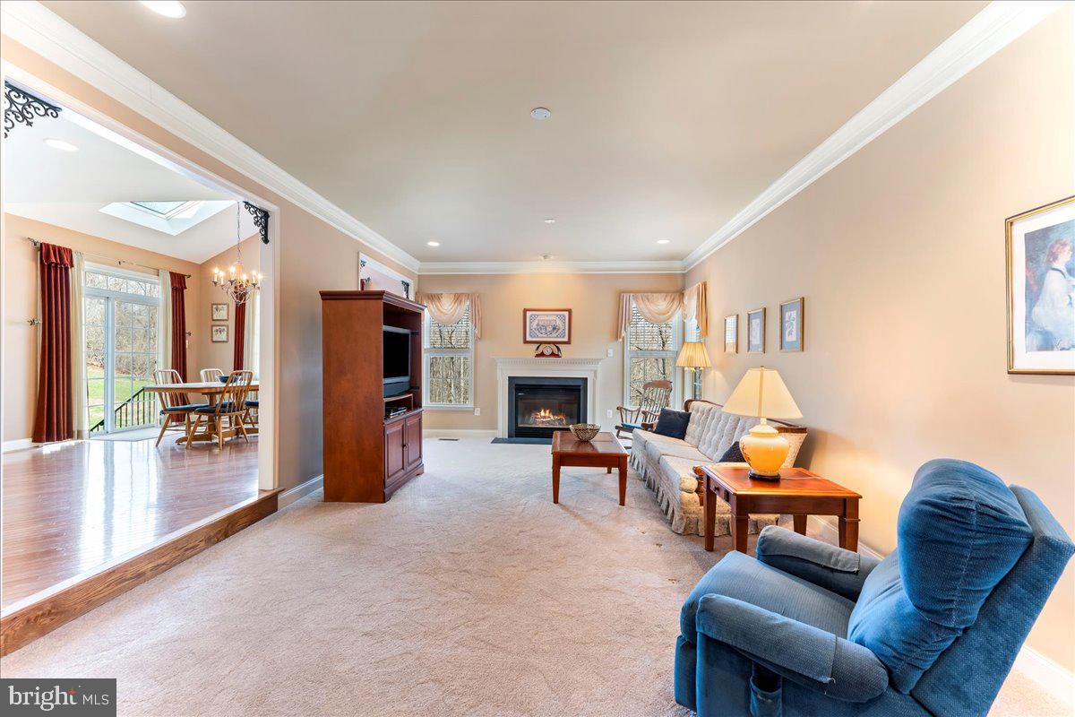 VALLEYBROOKE CHASE - Residential