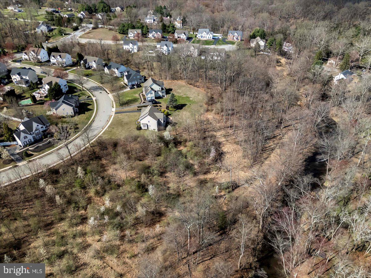 VALLEYBROOKE CHASE - Residential