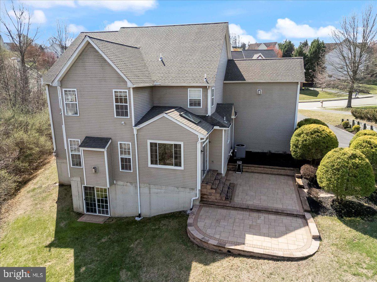 VALLEYBROOKE CHASE - Residential