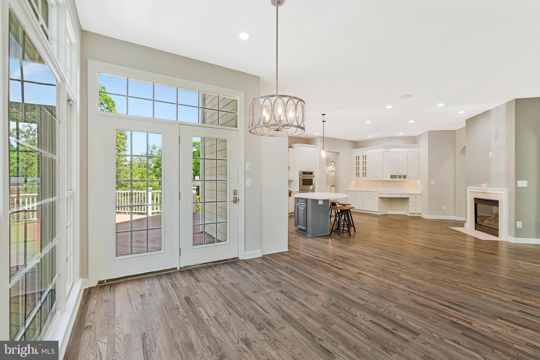 LANSDOWNE ON THE POTOMAC - Residential