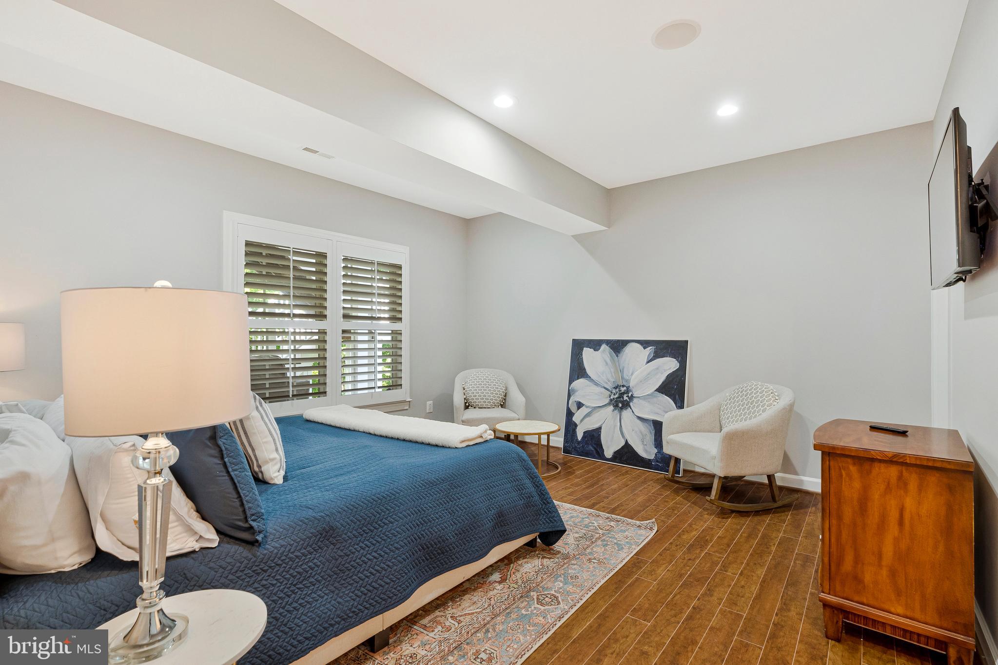 LANSDOWNE ON THE POTOMAC - Residential