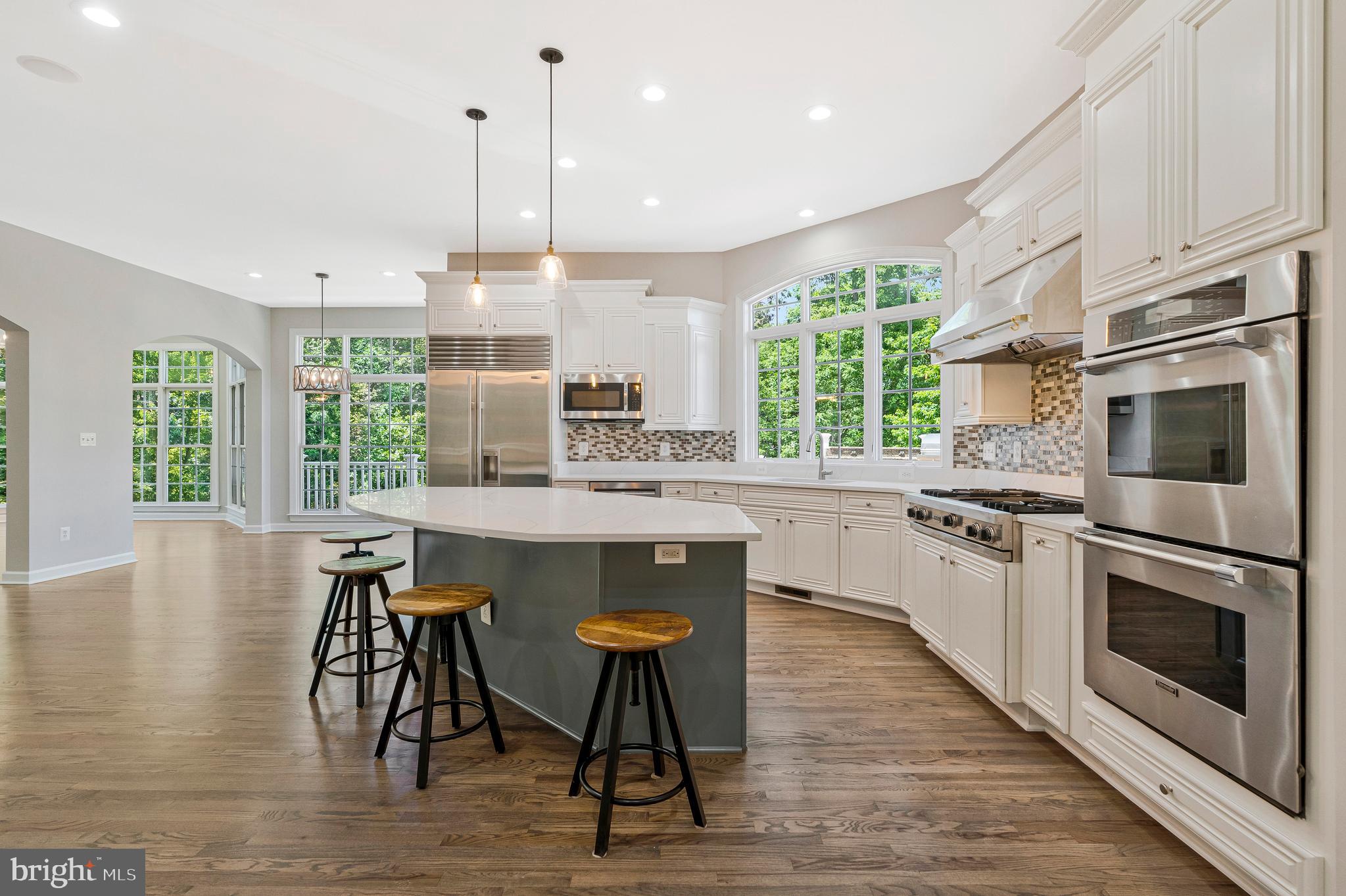 LANSDOWNE ON THE POTOMAC - Residential