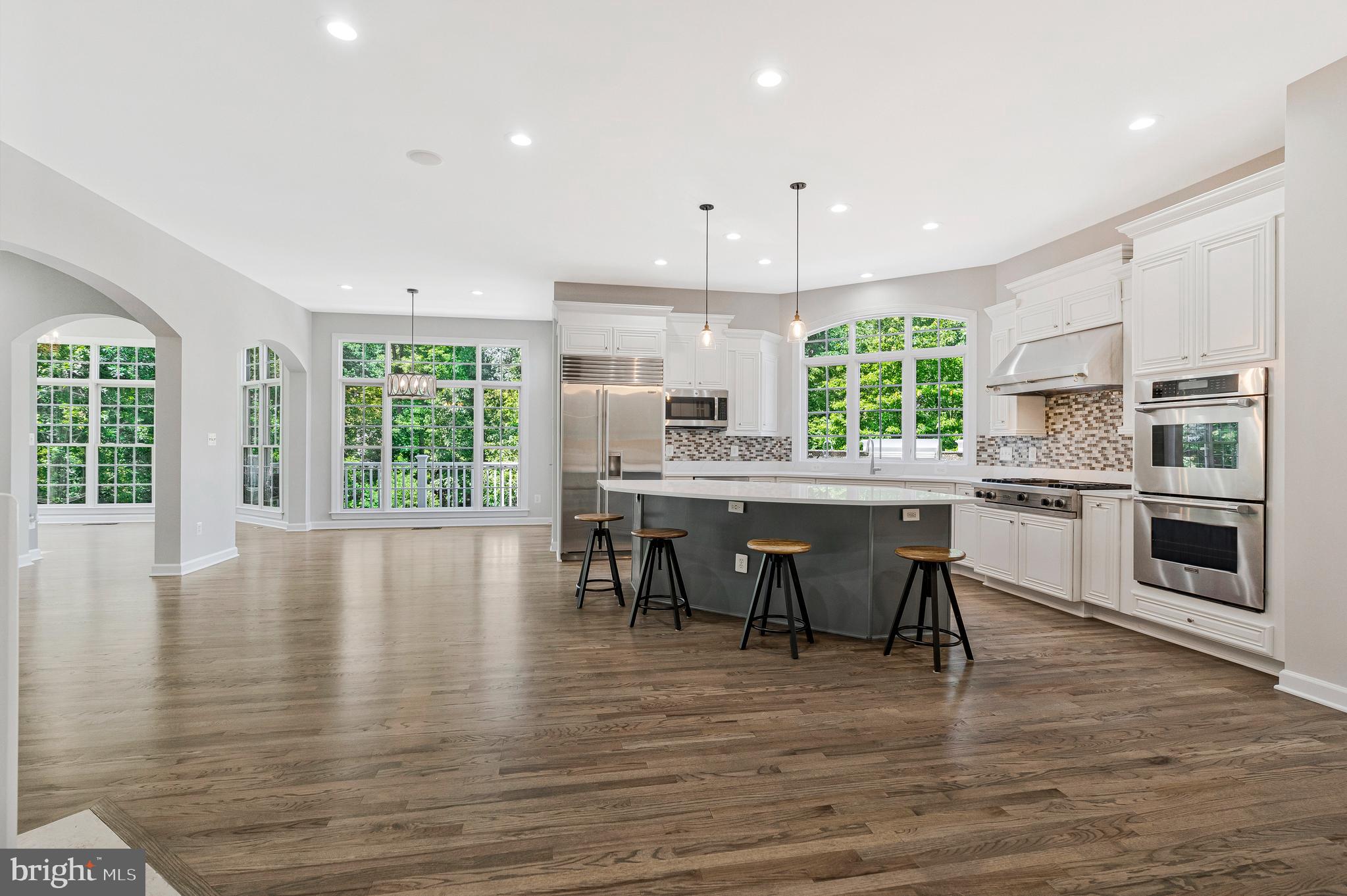 LANSDOWNE ON THE POTOMAC - Residential