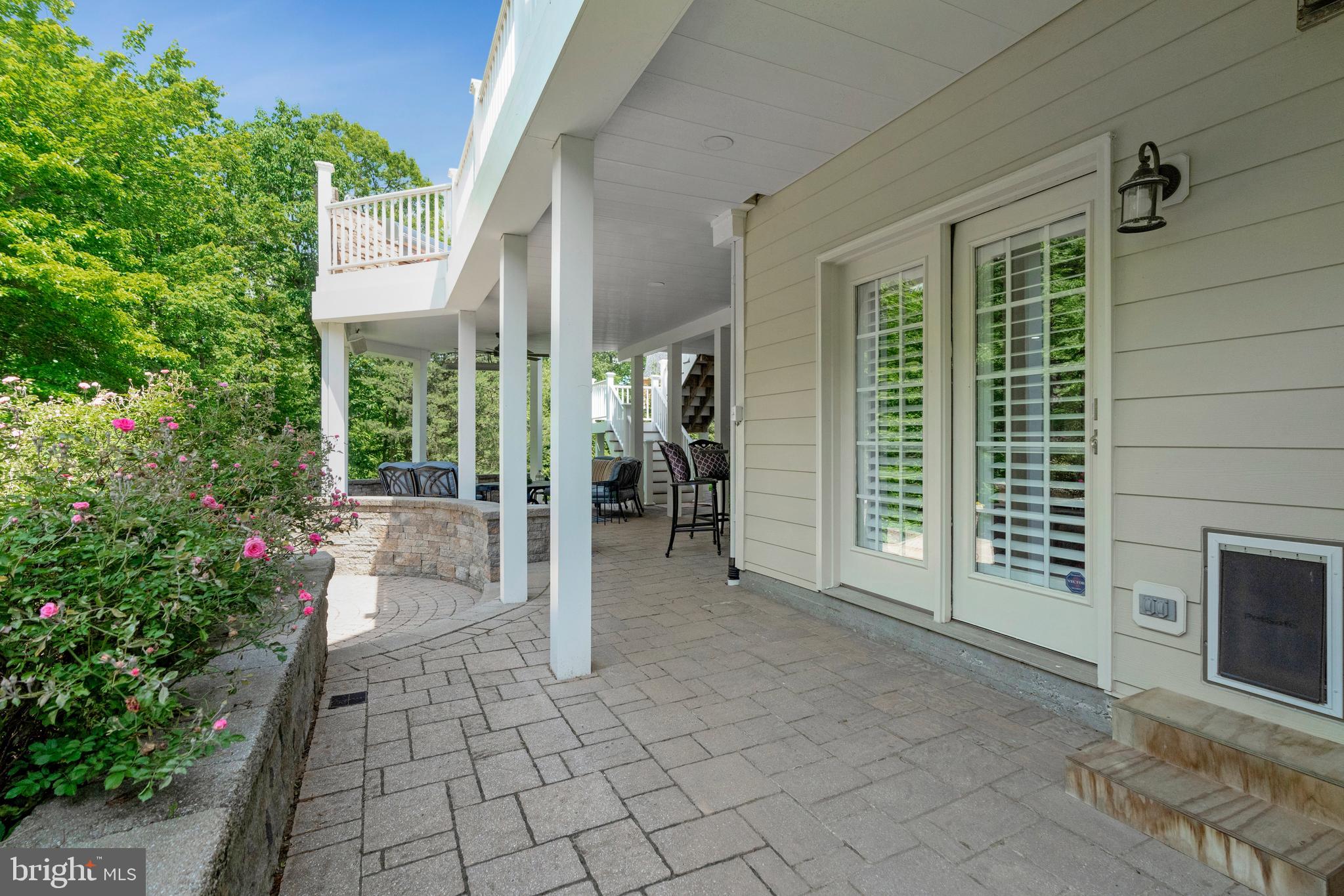 LANSDOWNE ON THE POTOMAC - Residential