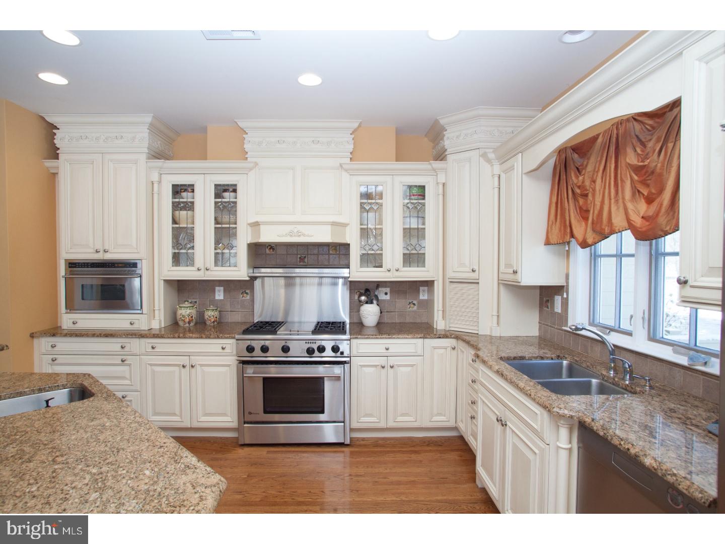 STONE RIDGE - Residential