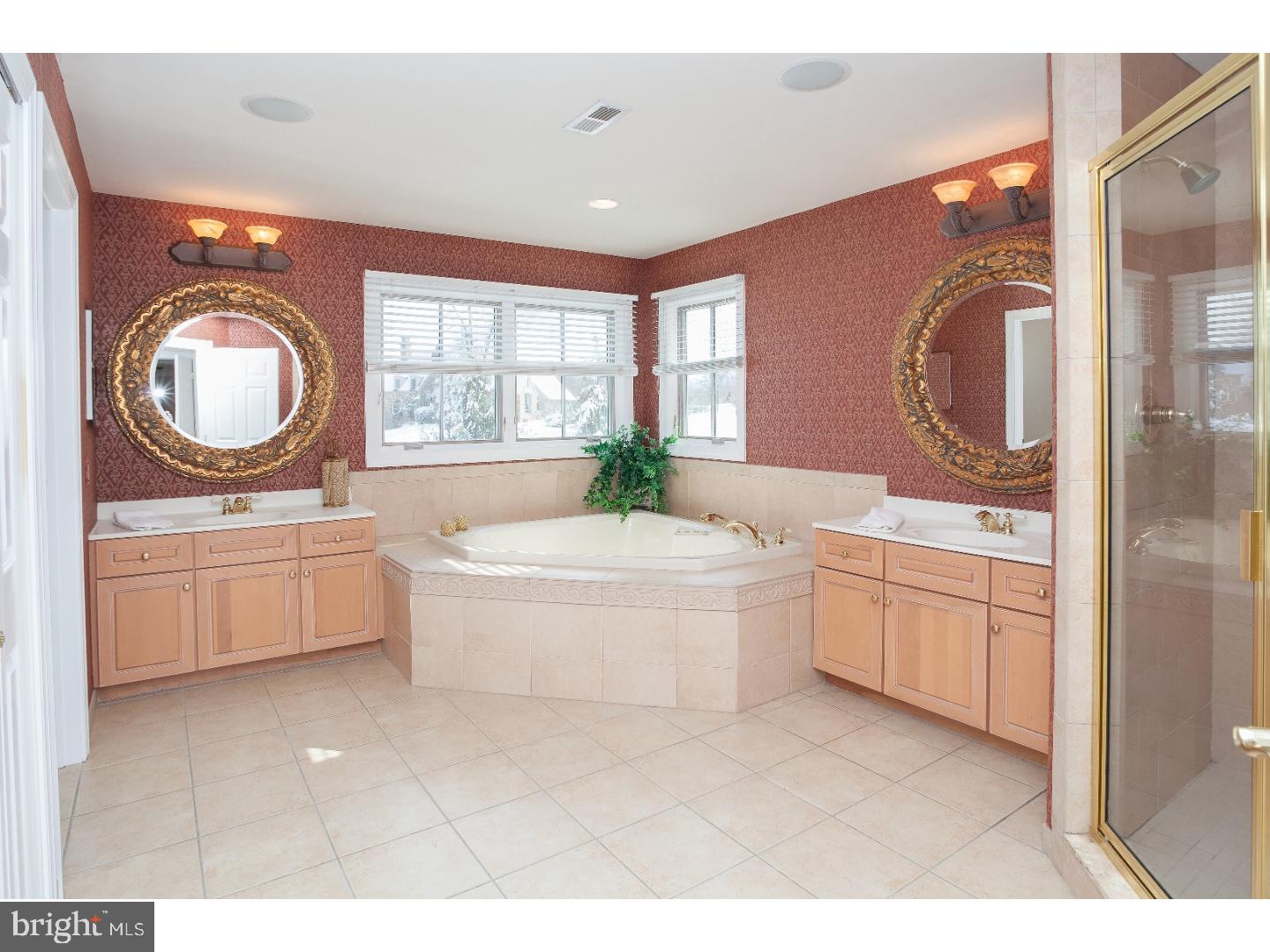 STONE RIDGE - Residential