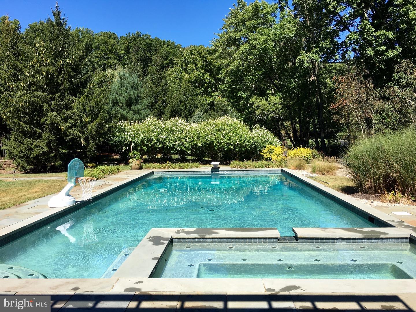 STONE RIDGE - Residential