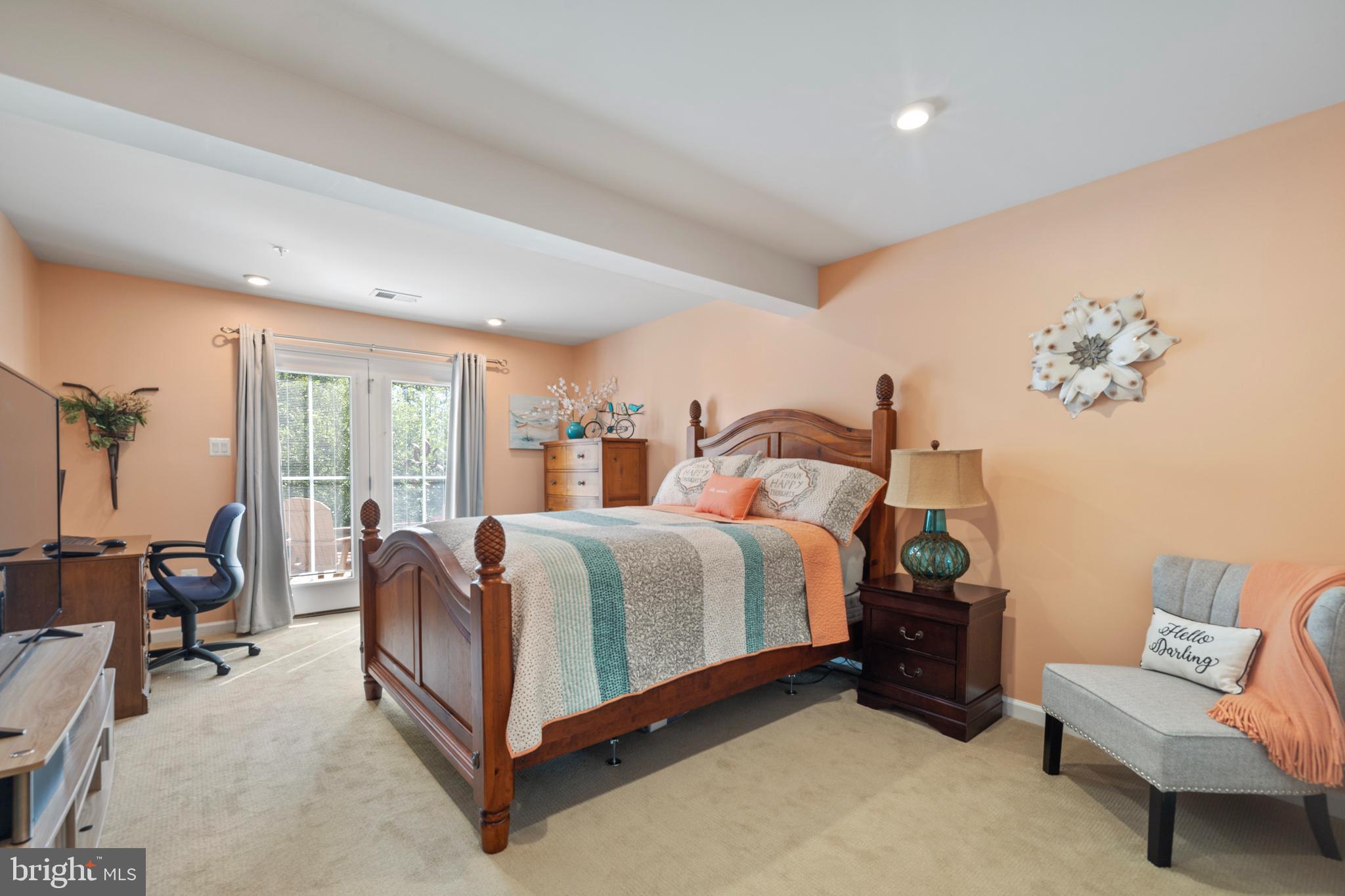 TWO RIVERS - Residential