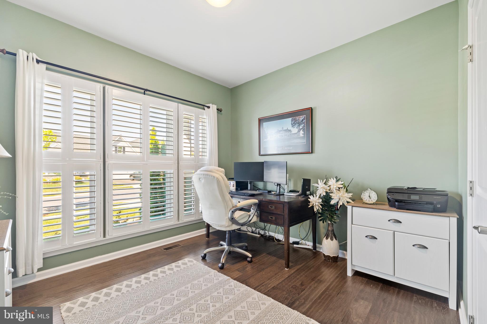 TWO RIVERS - Residential