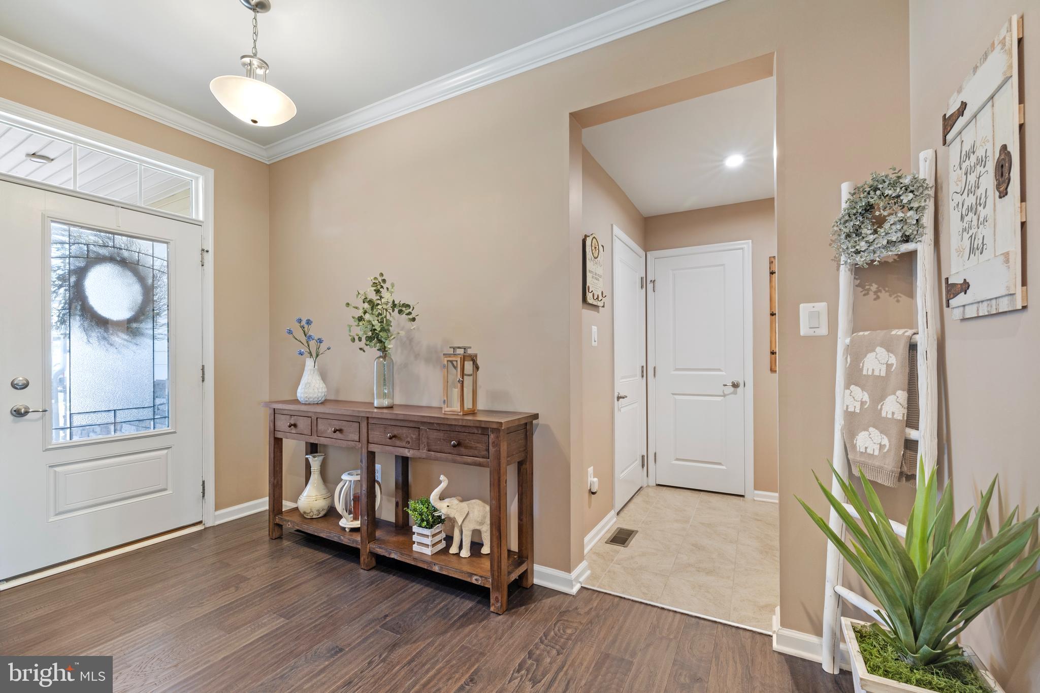 TWO RIVERS - Residential