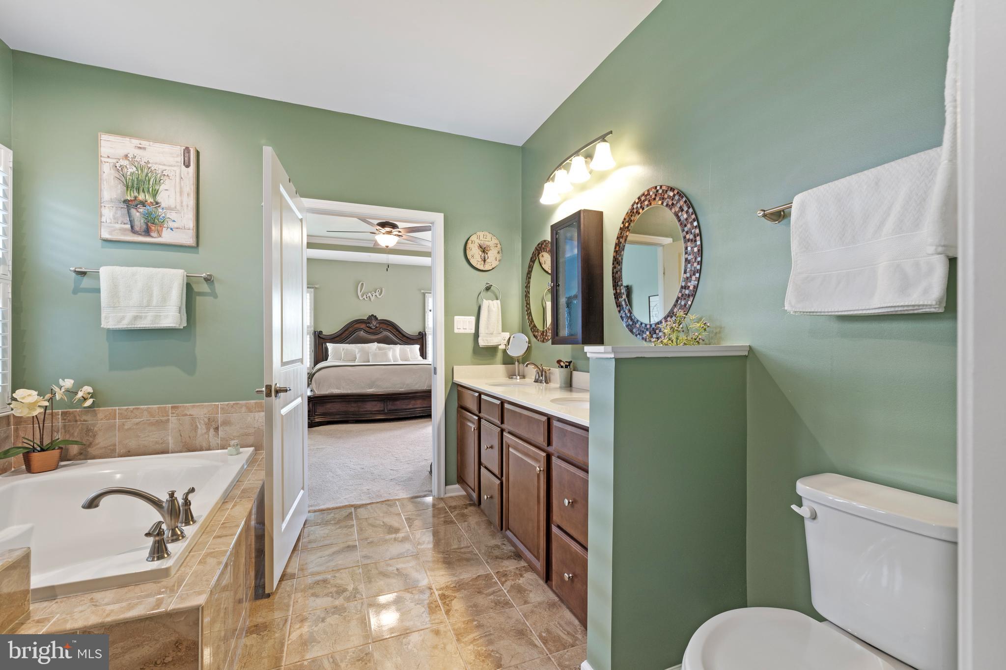 TWO RIVERS - Residential