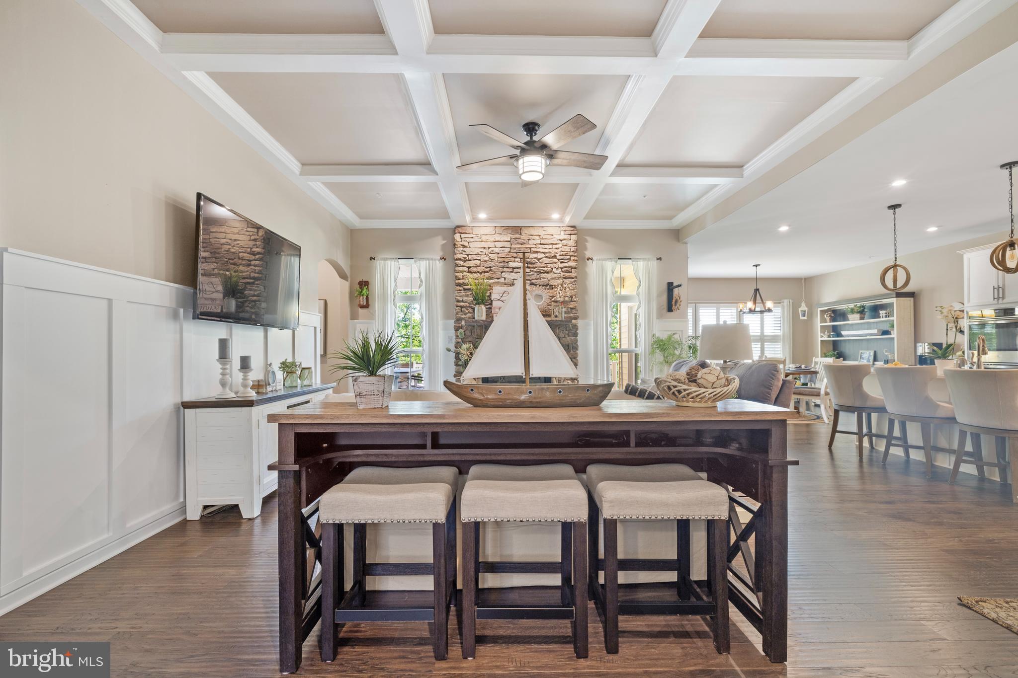 TWO RIVERS - Residential