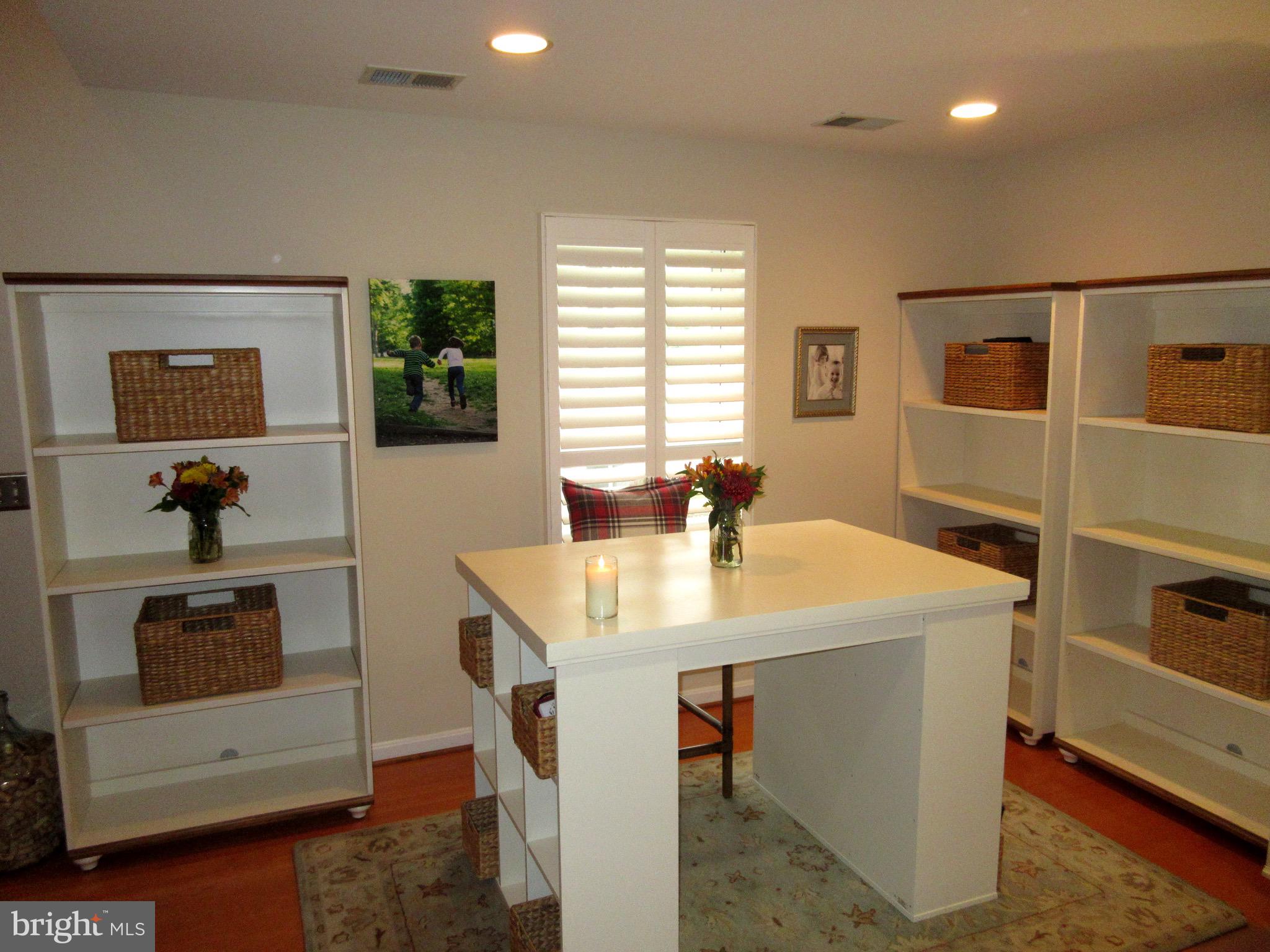 TOWNES AT CAMERON PARKE - Residential