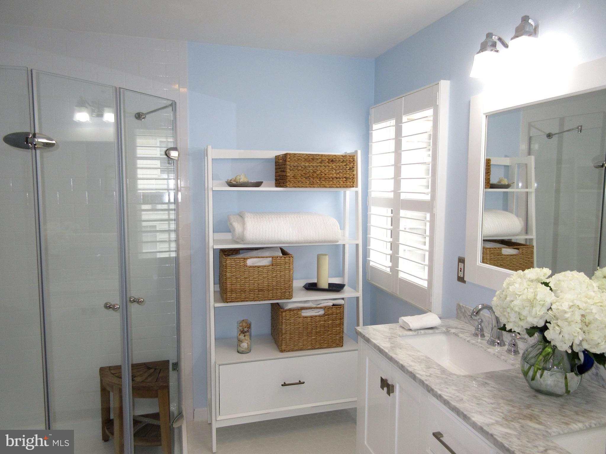 TOWNES AT CAMERON PARKE - Residential