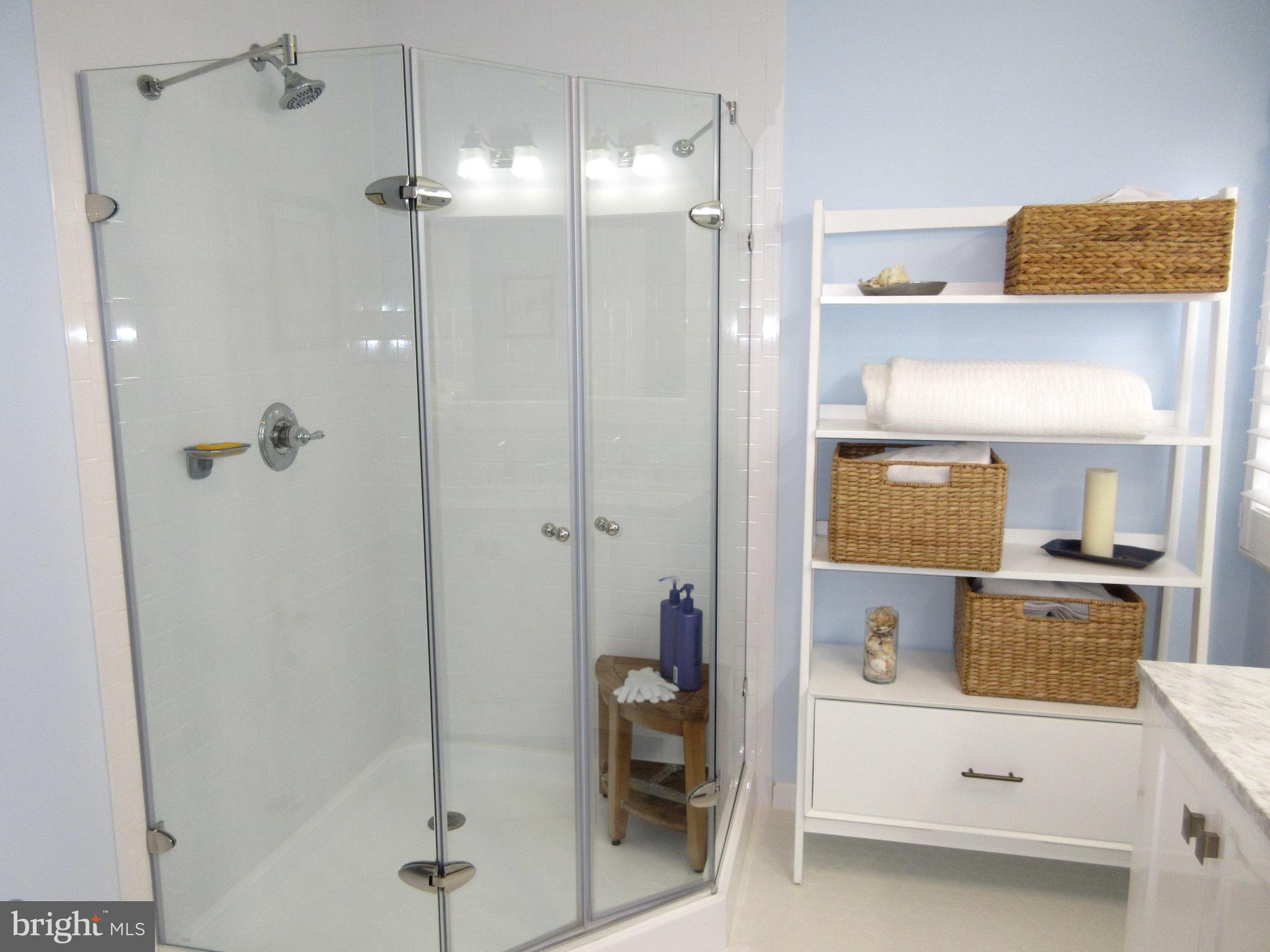 TOWNES AT CAMERON PARKE - Residential