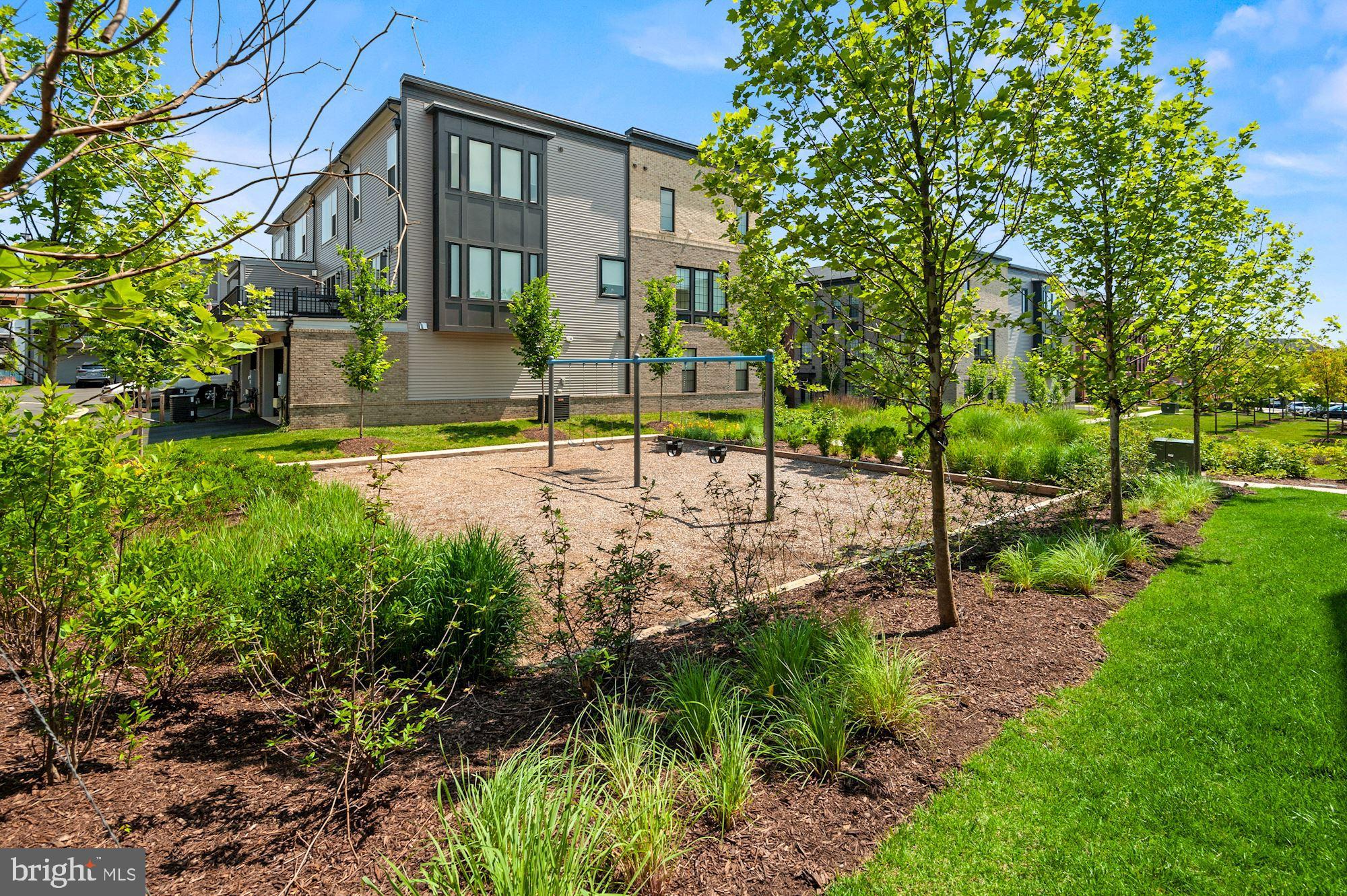 BRAMBLETON - Residential