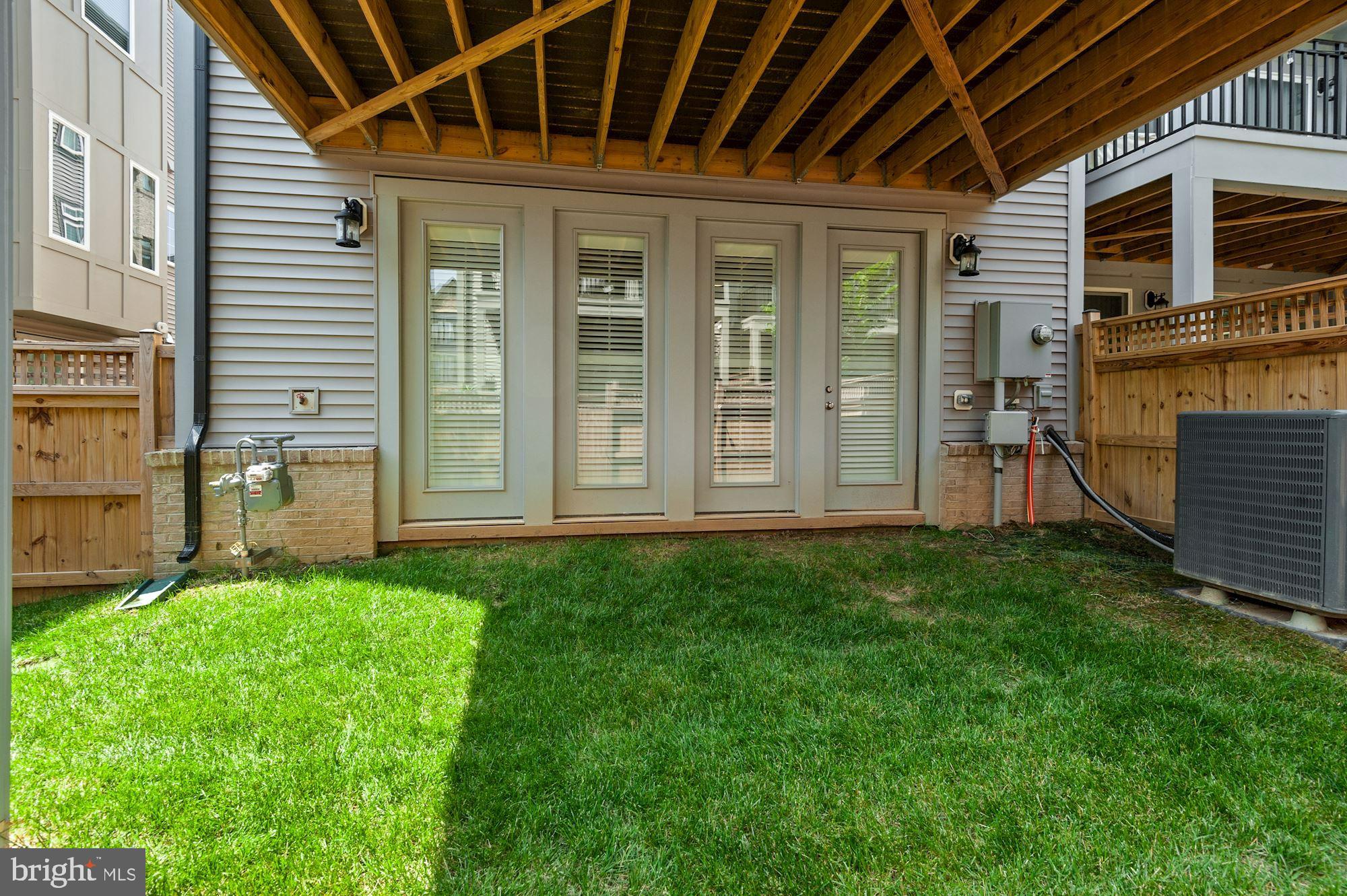 BRAMBLETON - Residential