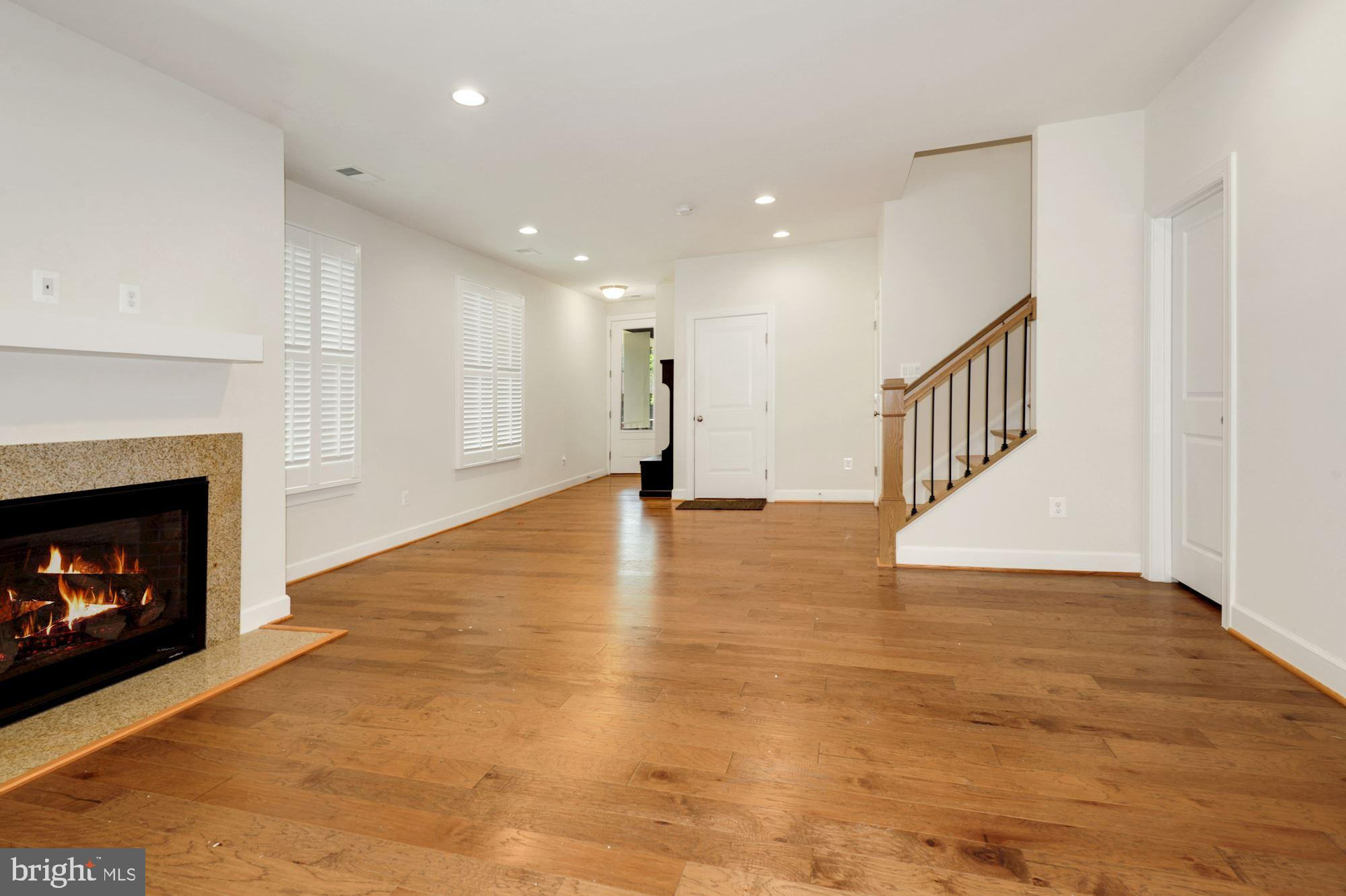 BRAMBLETON - Residential