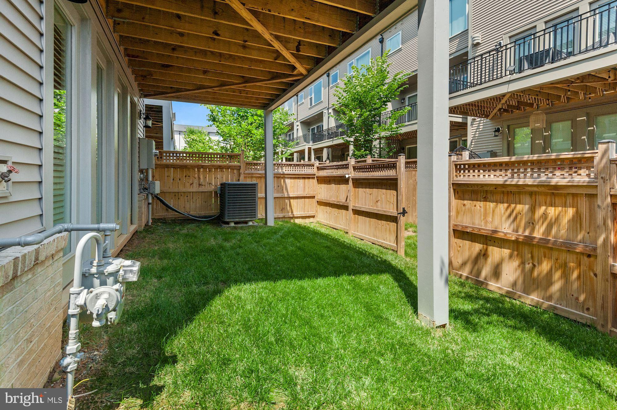 BRAMBLETON - Residential