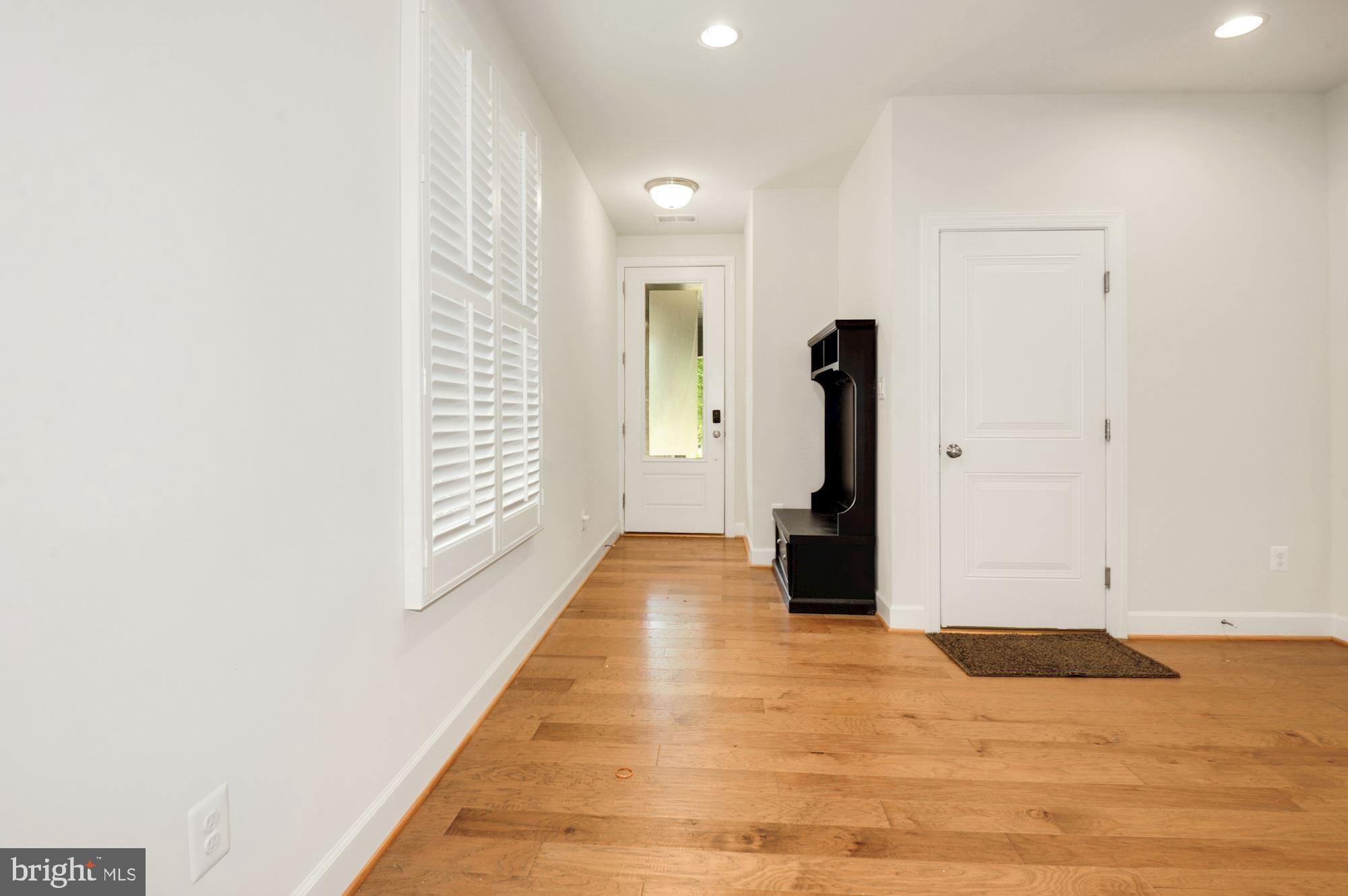 BRAMBLETON - Residential