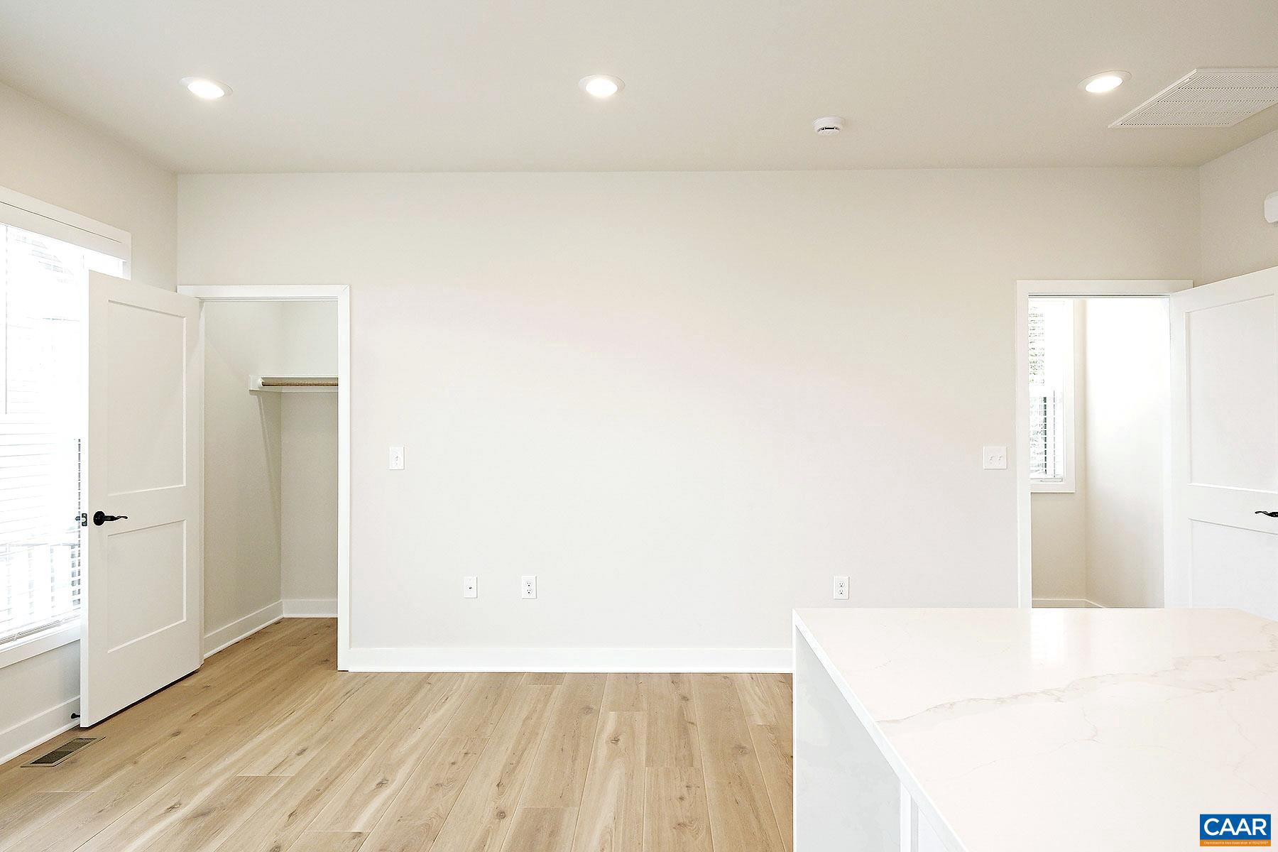 BELMONT - Residential Lease