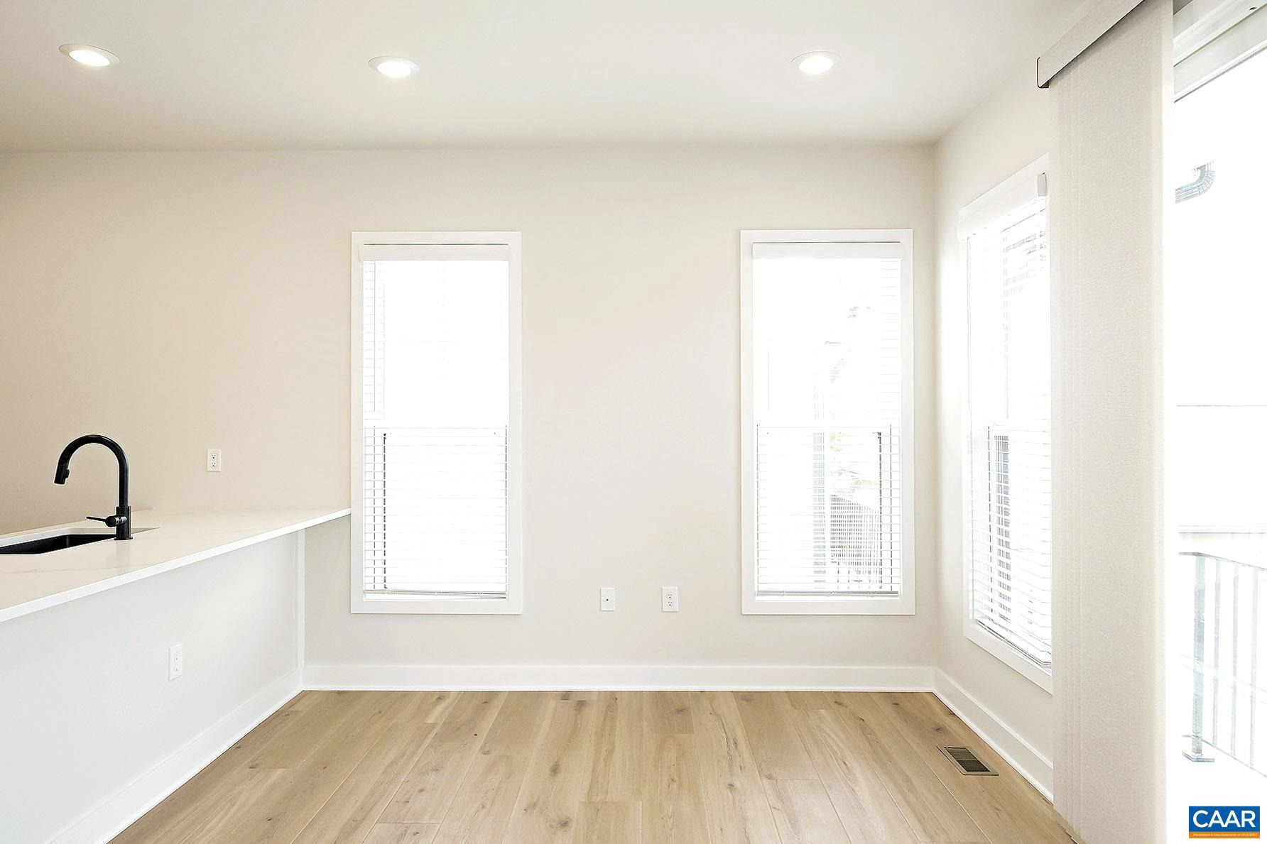 BELMONT - Residential Lease