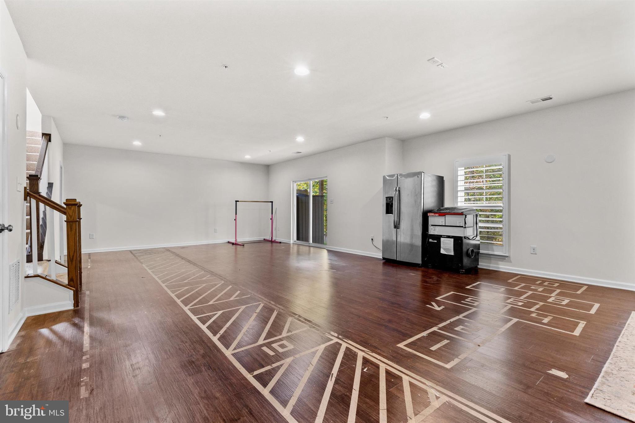 NEW MARKET - Residential