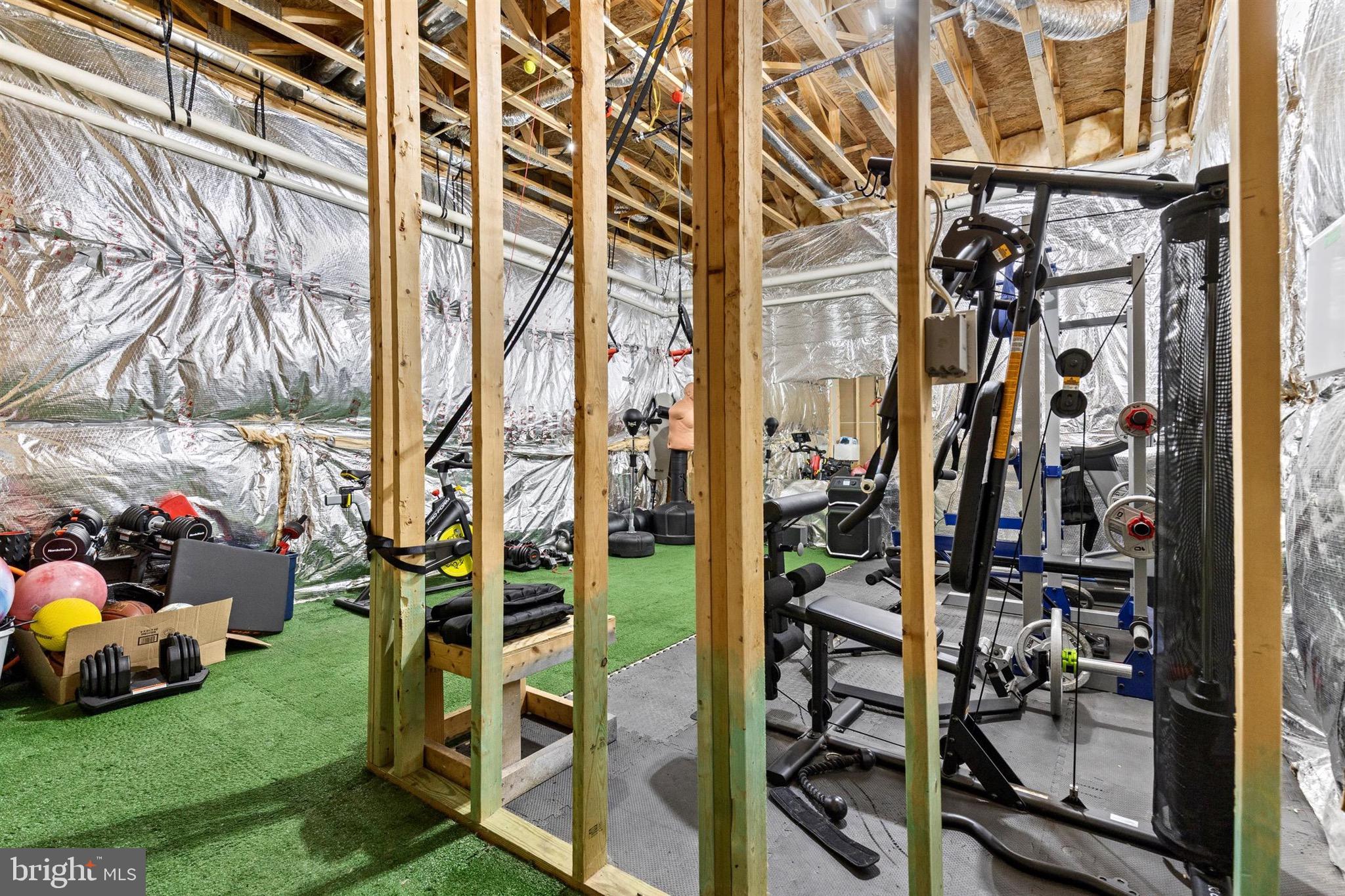 NEW MARKET - Residential