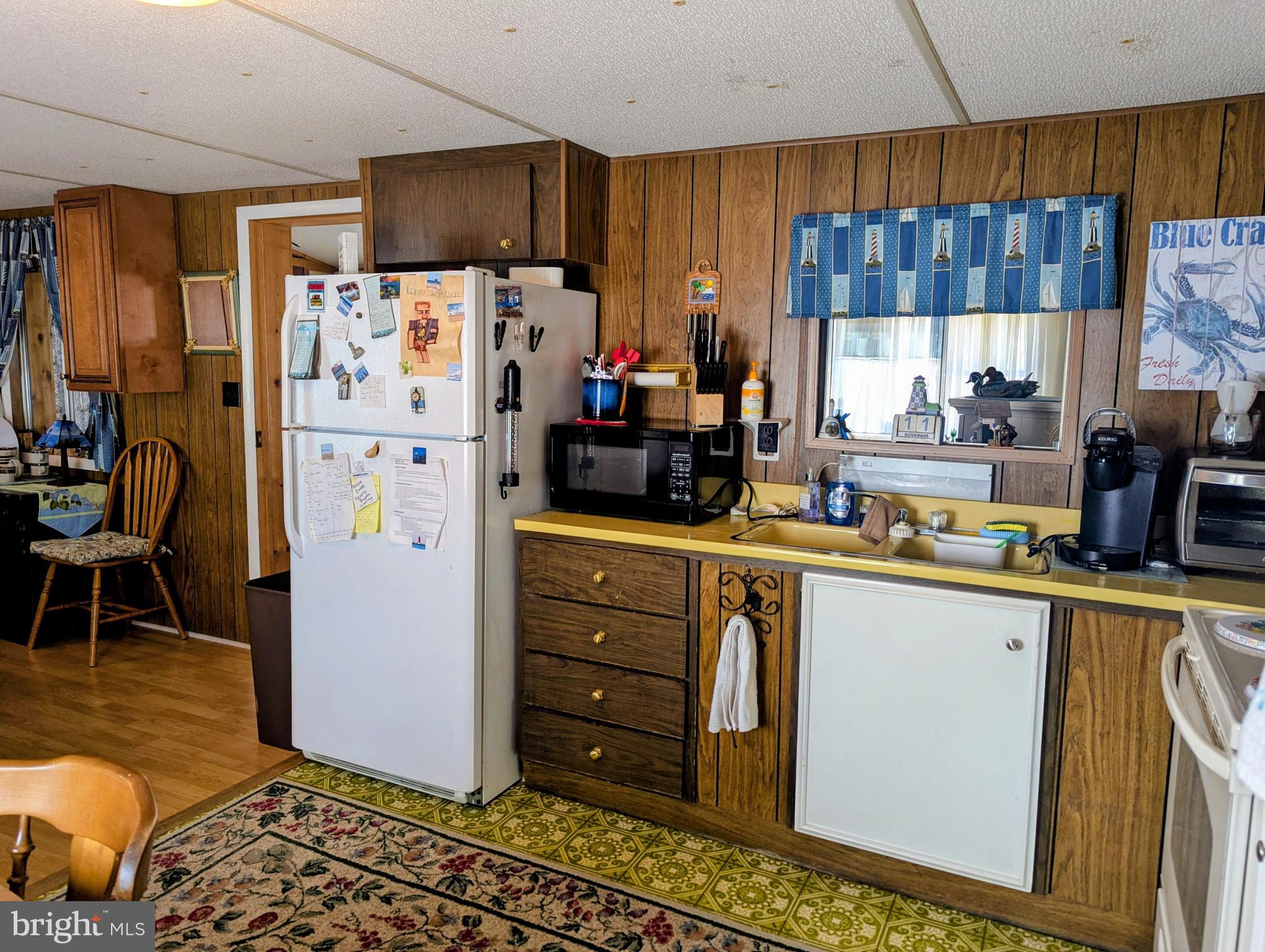 BAY CITY - Residential