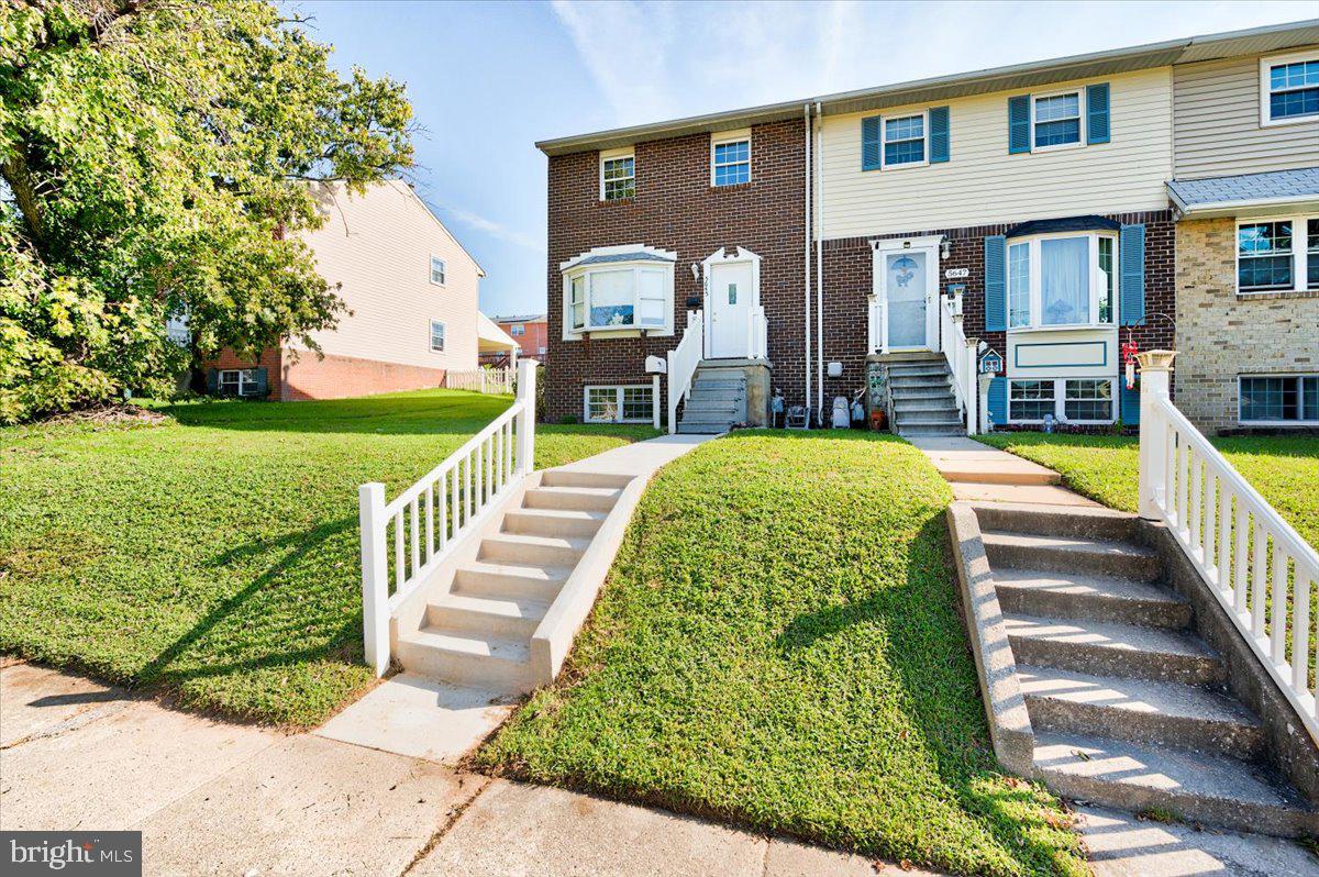 HUNTSMOOR VILLAGE NORTH - Residential