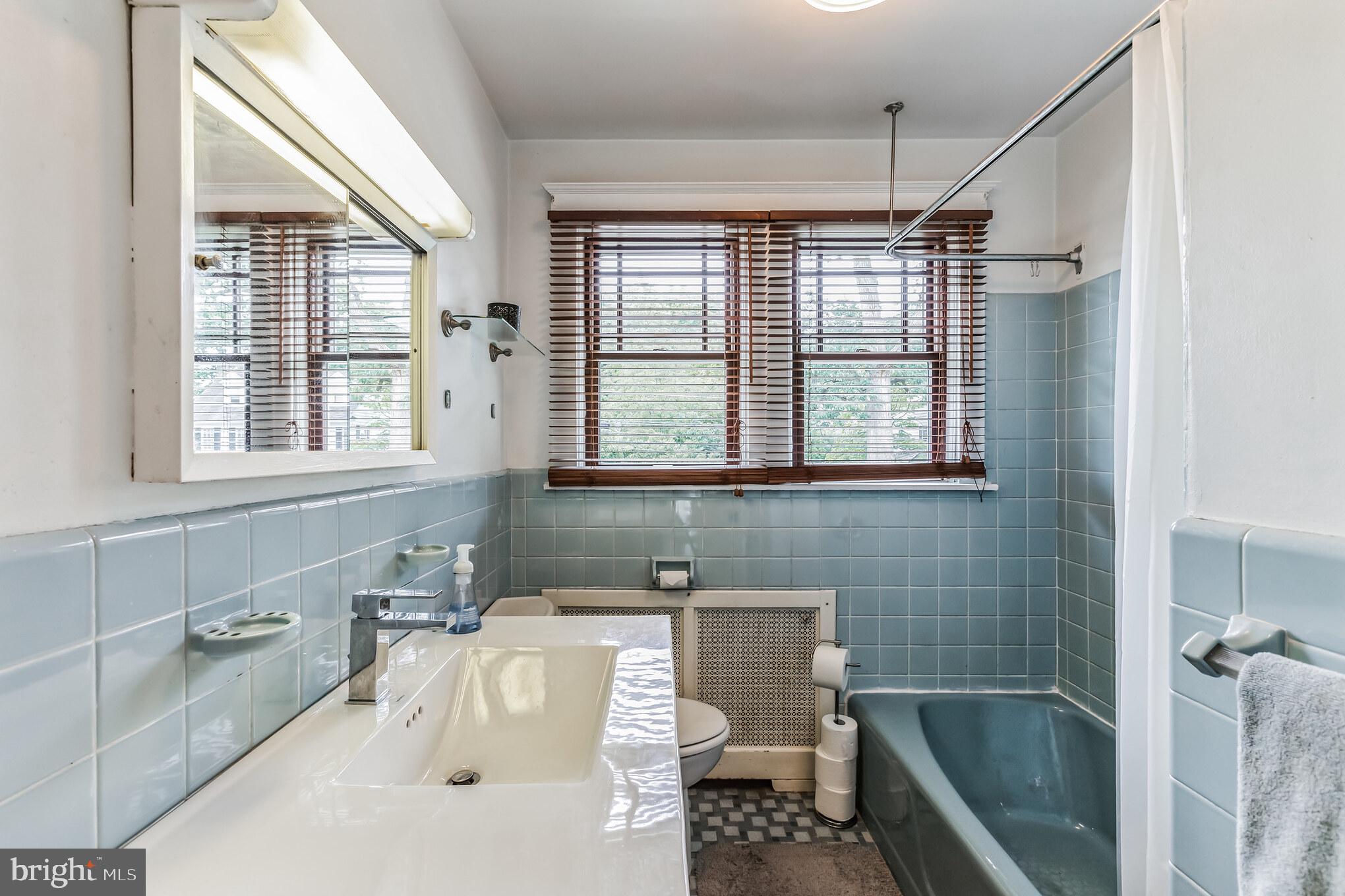 DREXEL HILL - Residential