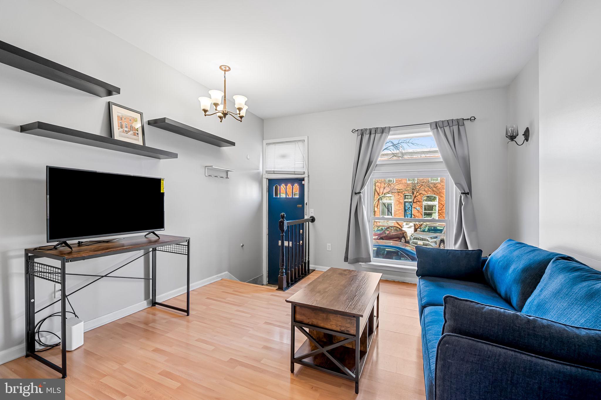 621 S LAKEWOOD AVENUE