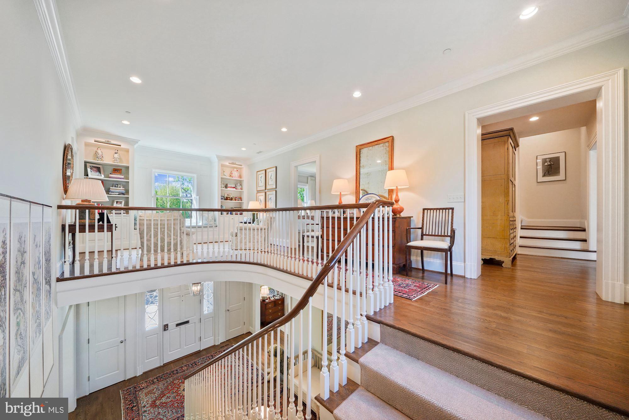 CHEVY CHASE - Residential