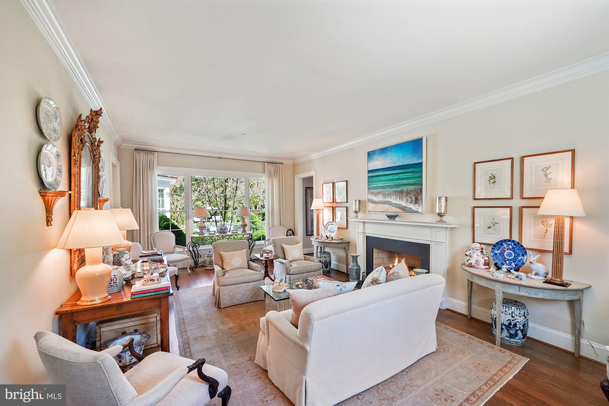 CHEVY CHASE - Residential