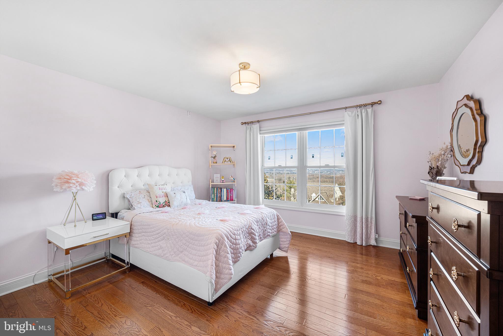 FREEDOMVIEW ESTATE - Residential