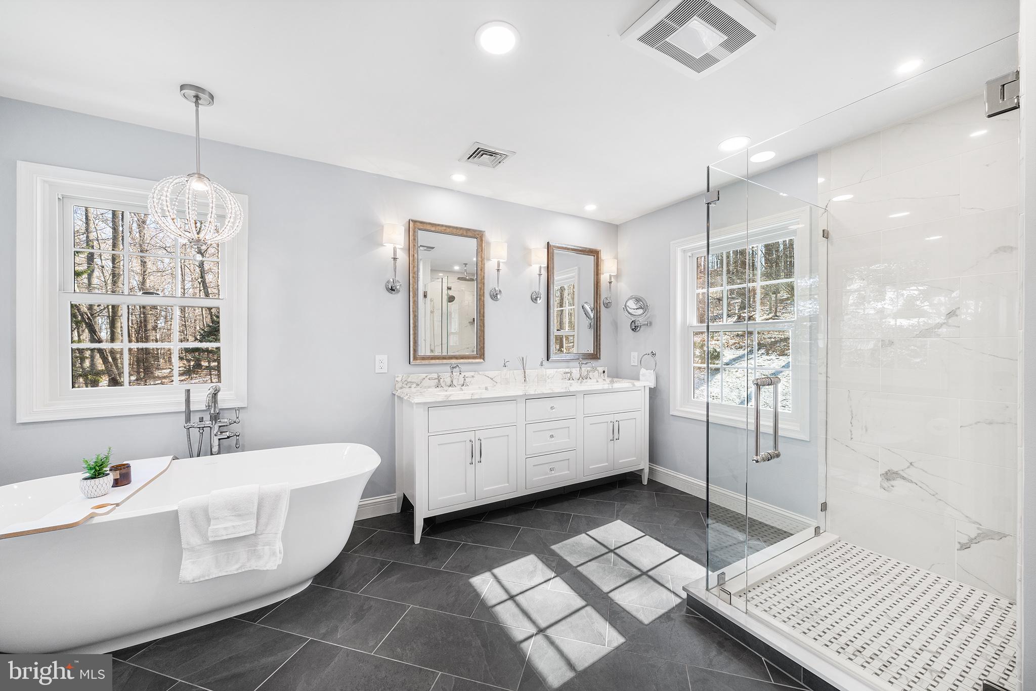 FREEDOMVIEW ESTATE - Residential