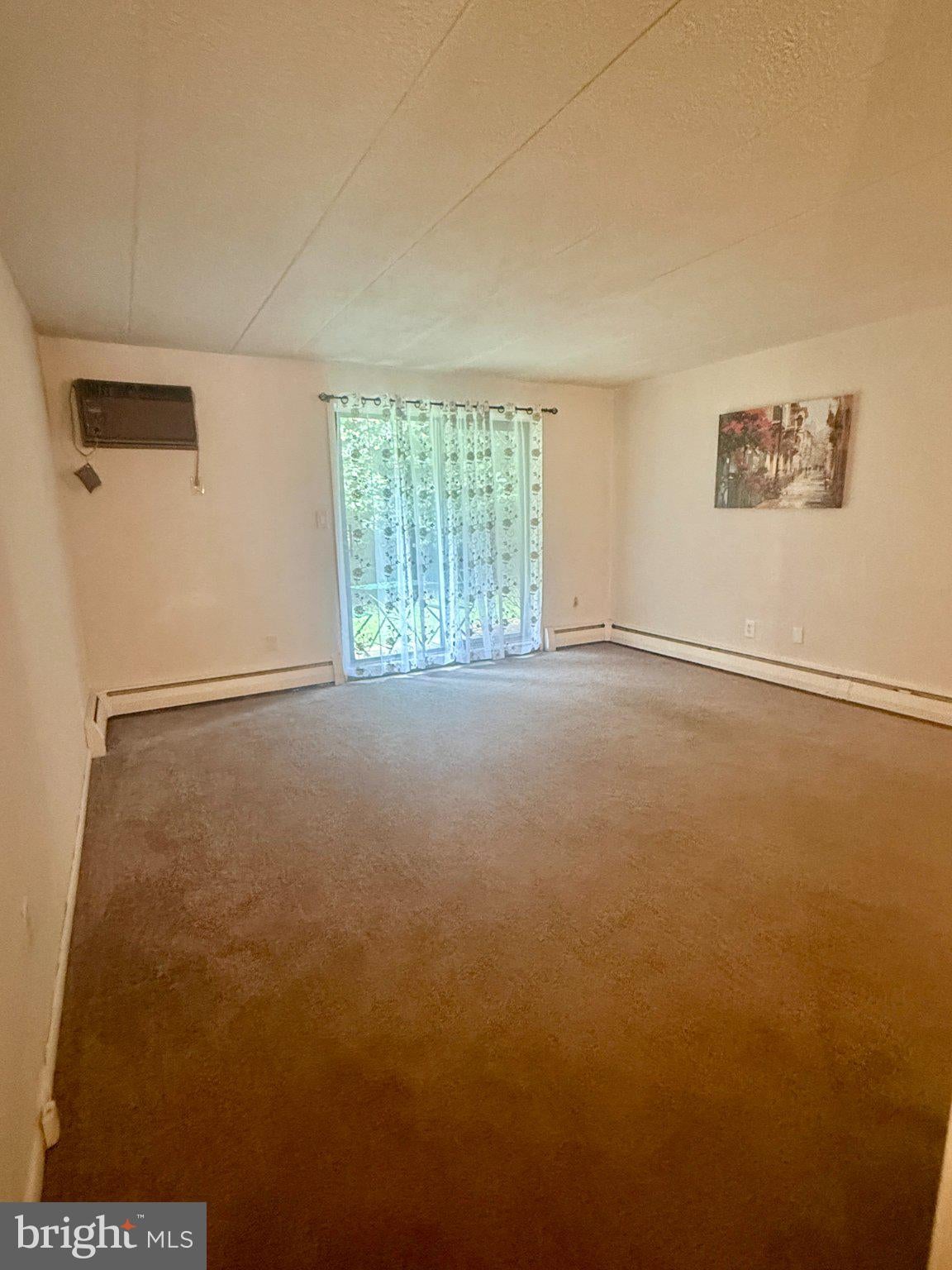 21 DOUGHERTY BOULEVARD V-3