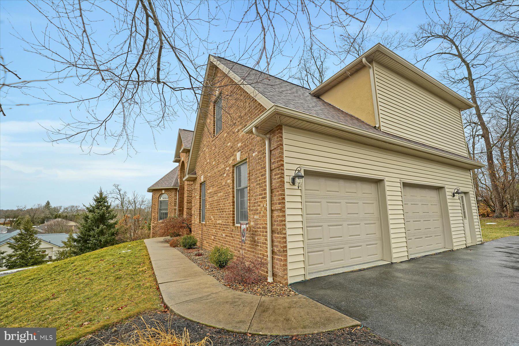 PARKVIEW HEIGHTS ESTATES - Residential