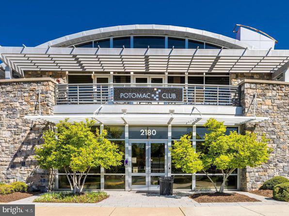 POTOMAC CLUB - Residential