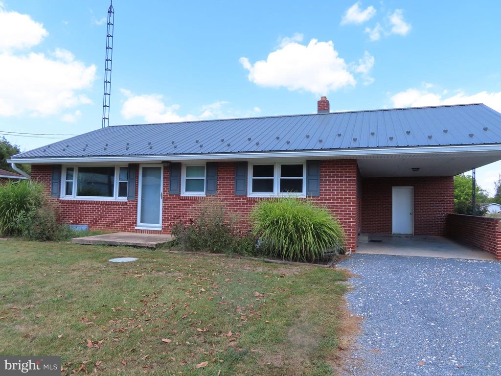 Photo of 5991 Molly Pitcher Hwy, CHAMBERSBURG, PA 17202 (MLS # PAFL2032668)