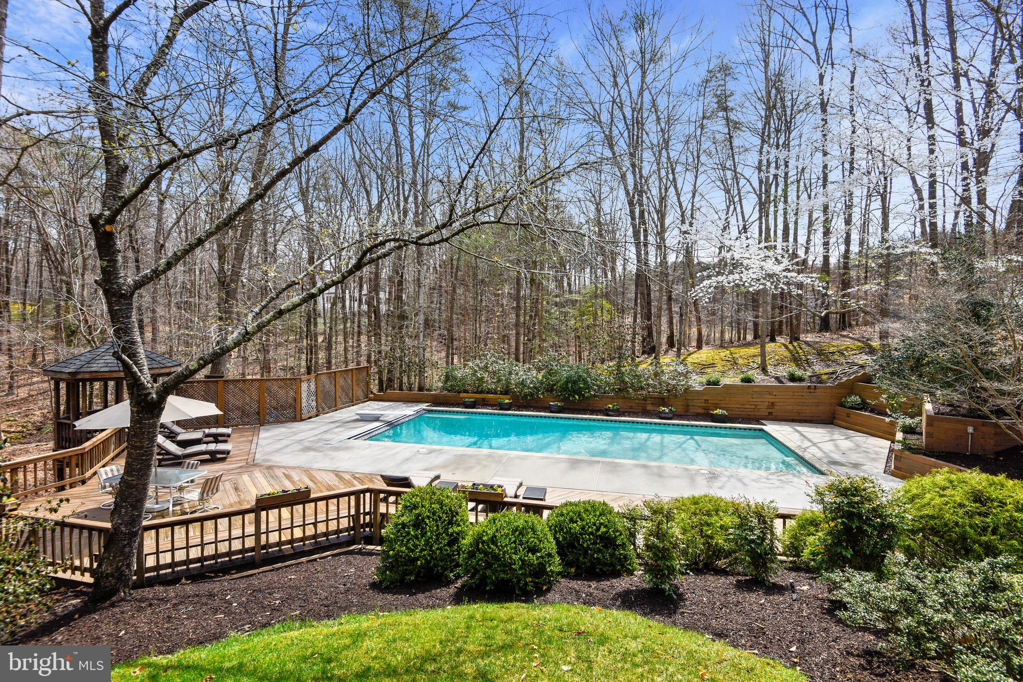 BRIARLYNN ESTATES - Residential