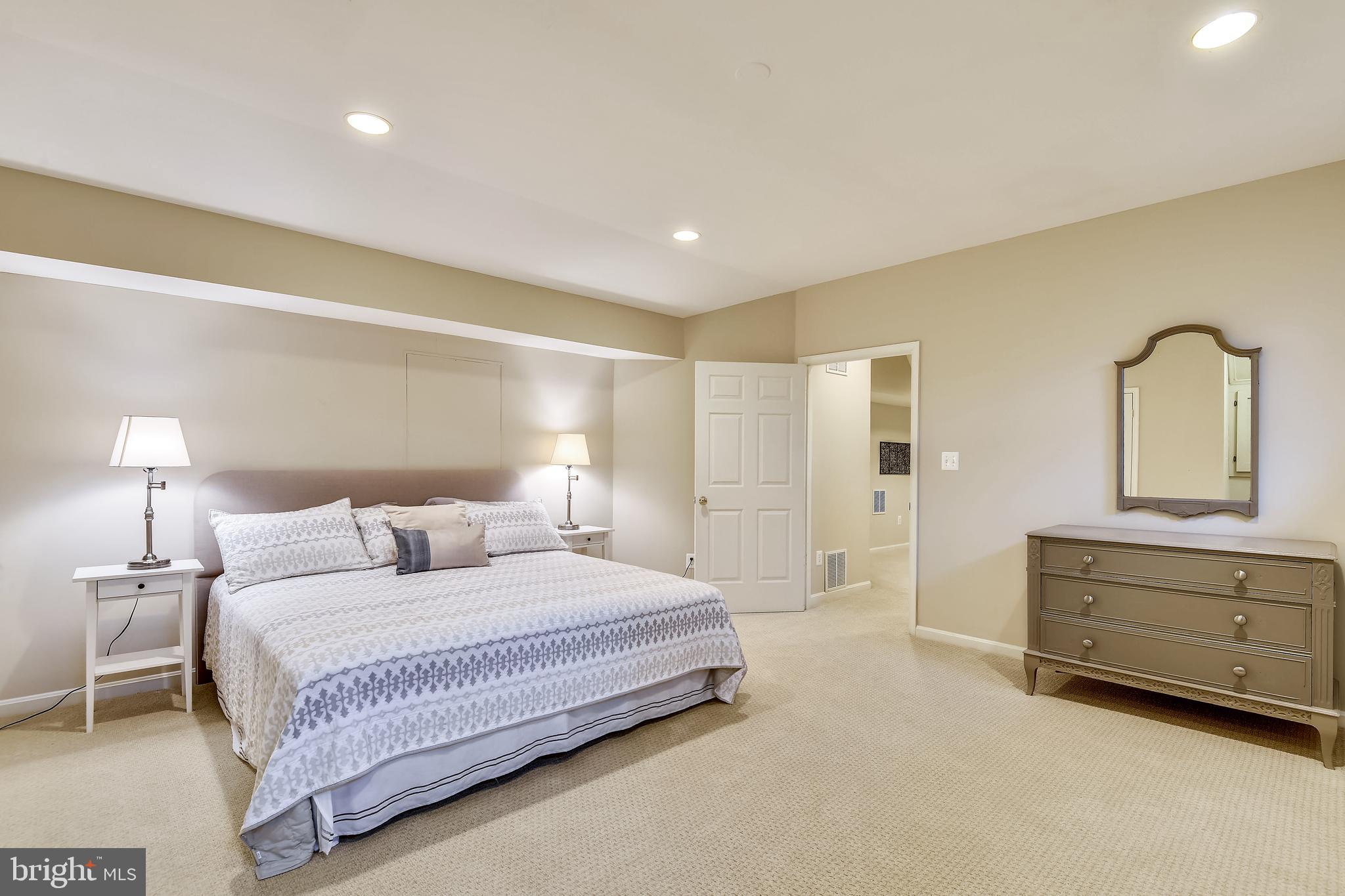 BRIARLYNN ESTATES - Residential