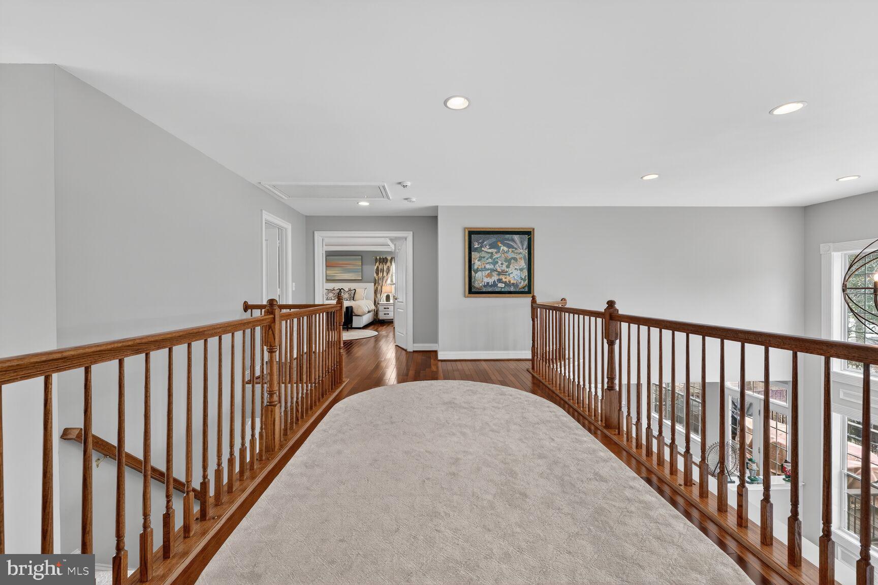 MINOR HILL - Residential