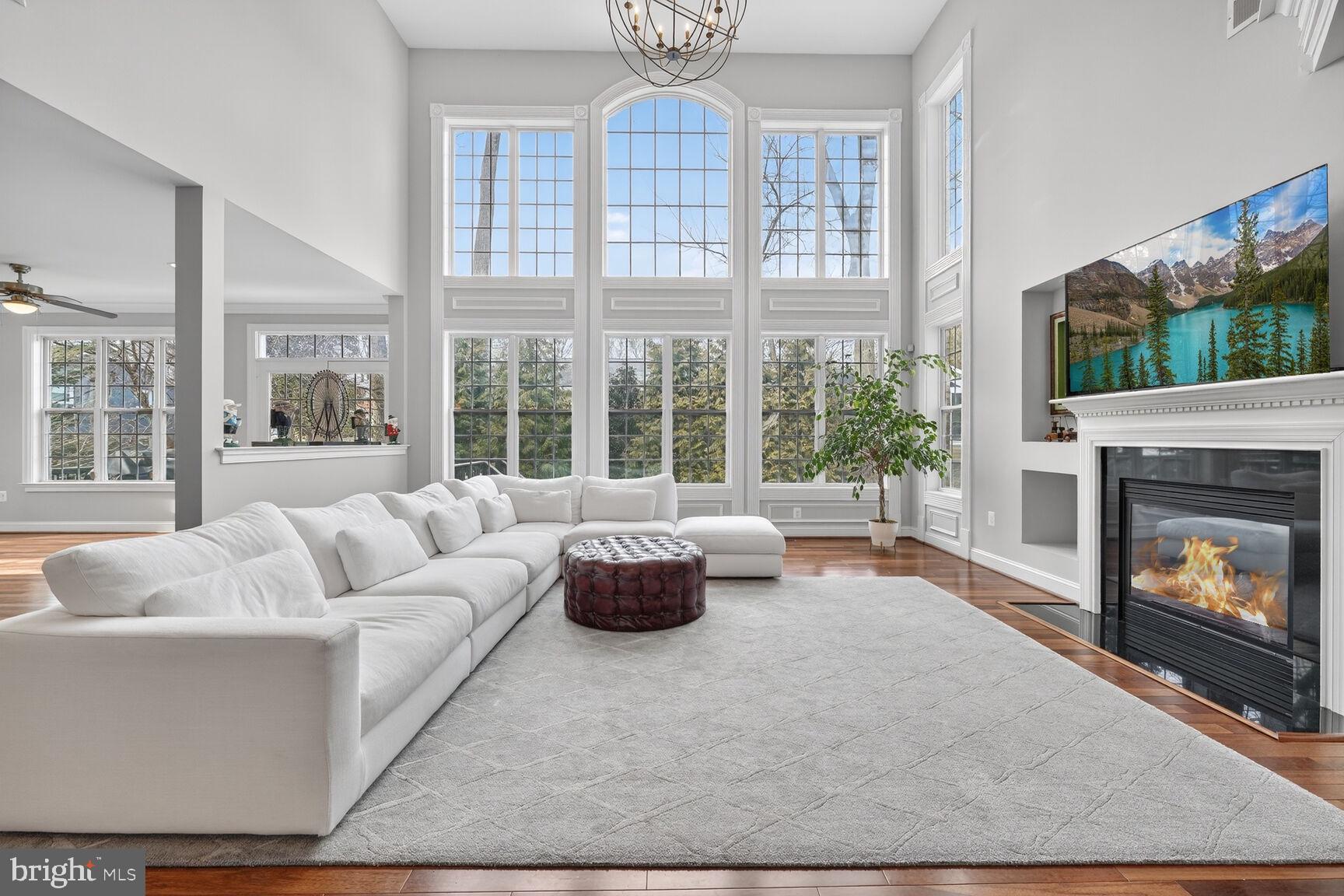 MINOR HILL - Residential