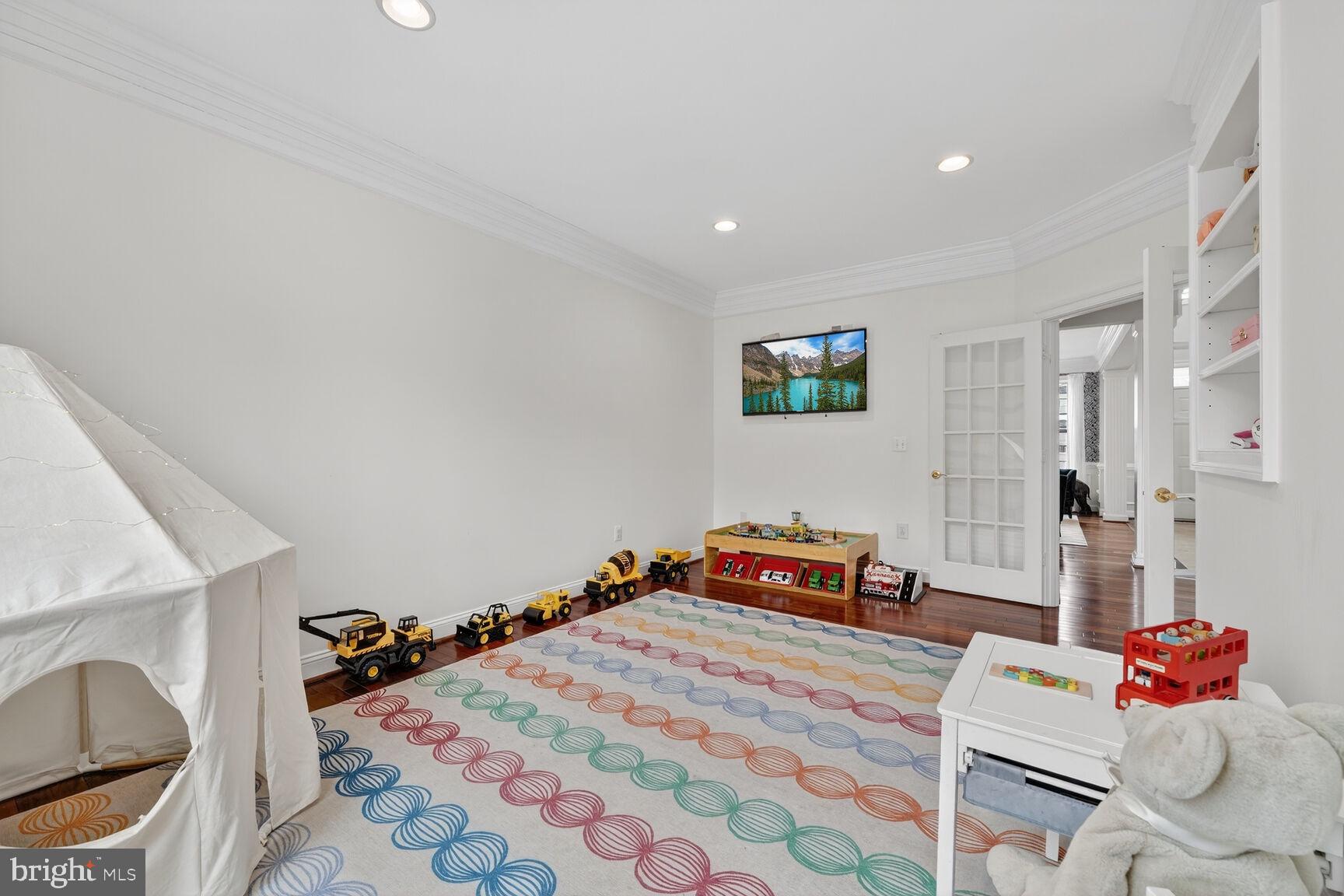 MINOR HILL - Residential